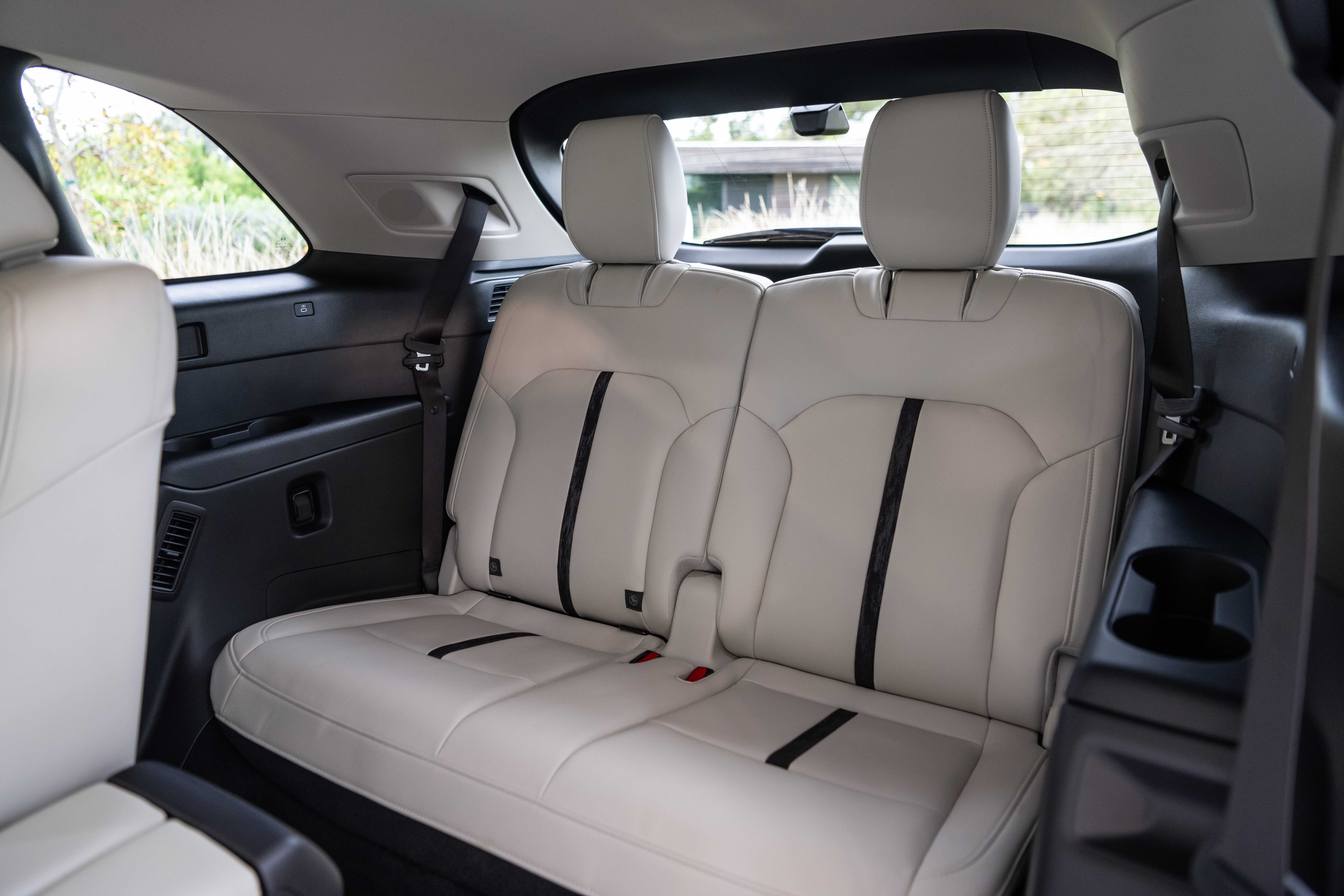 Chi tiết Mazda CX-90 ảnh 8 Chi tiet Mazda CX-90 anh 8