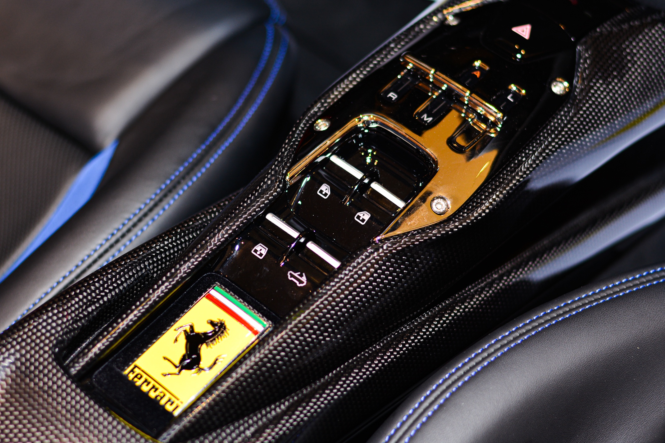 Chiem nguong Ferrari 296 GTS anh 15