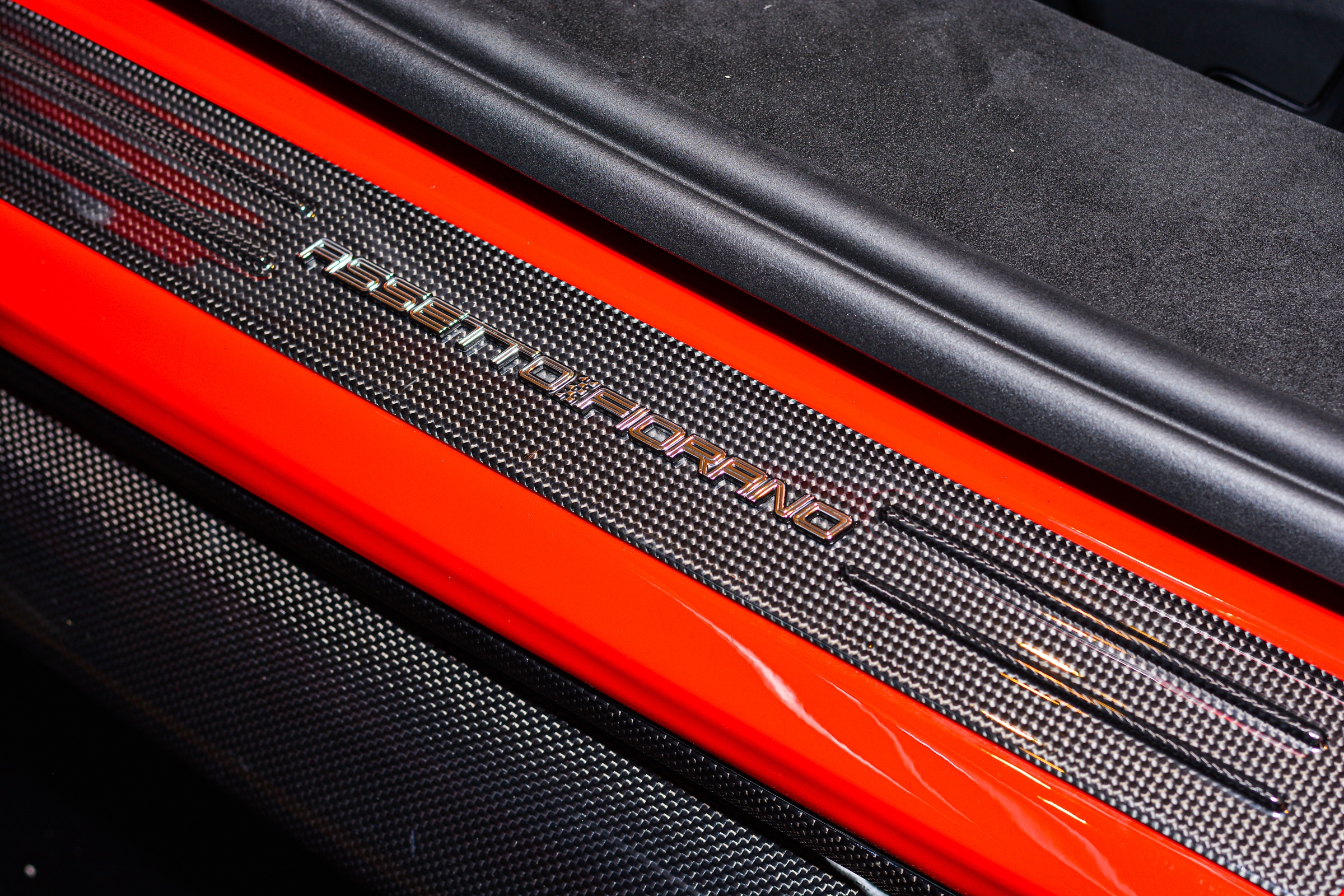 Chiem nguong Ferrari 296 GTS anh 19