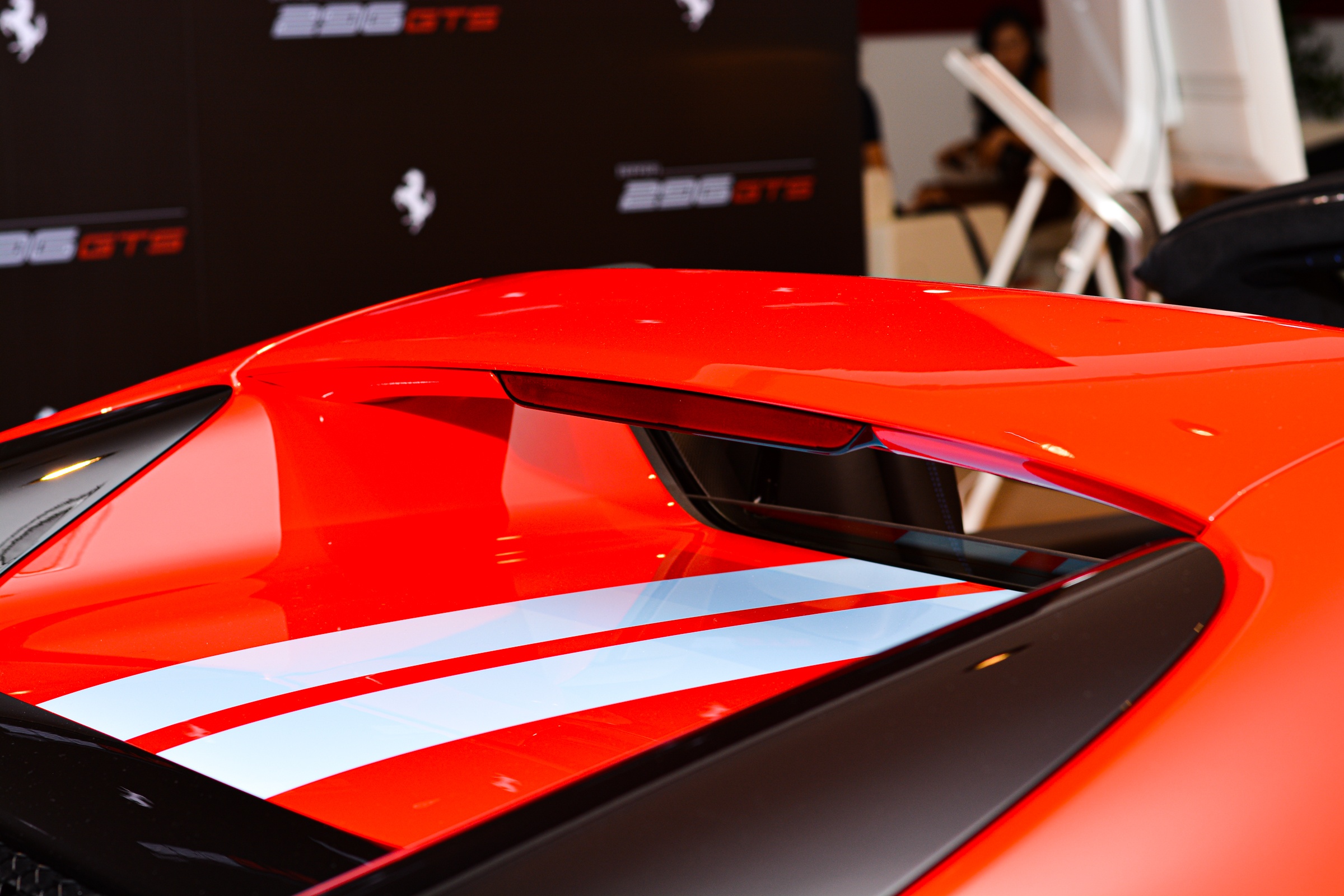 Chiem nguong Ferrari 296 GTS anh 20