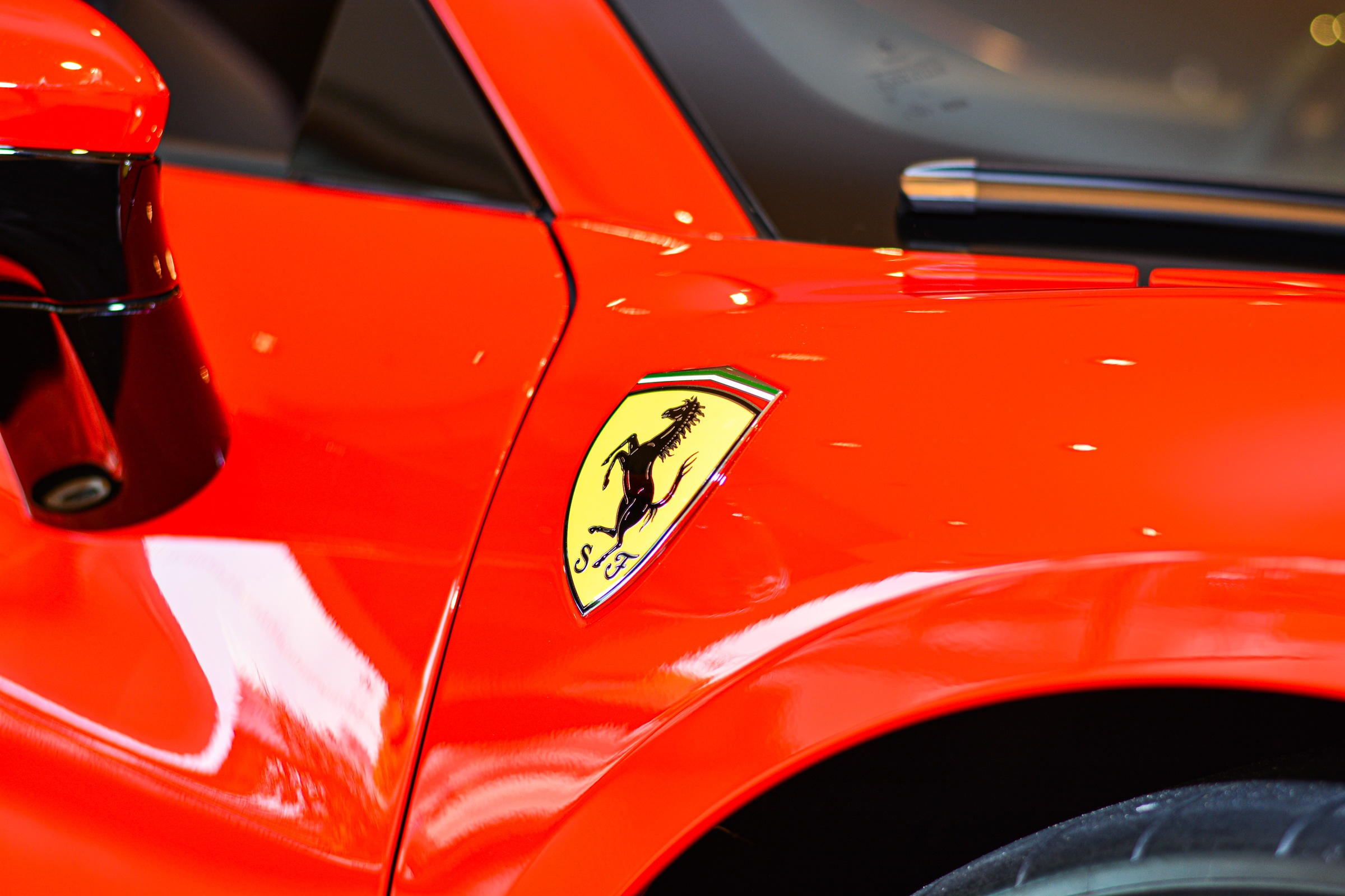 Chiem nguong Ferrari 296 GTS anh 5