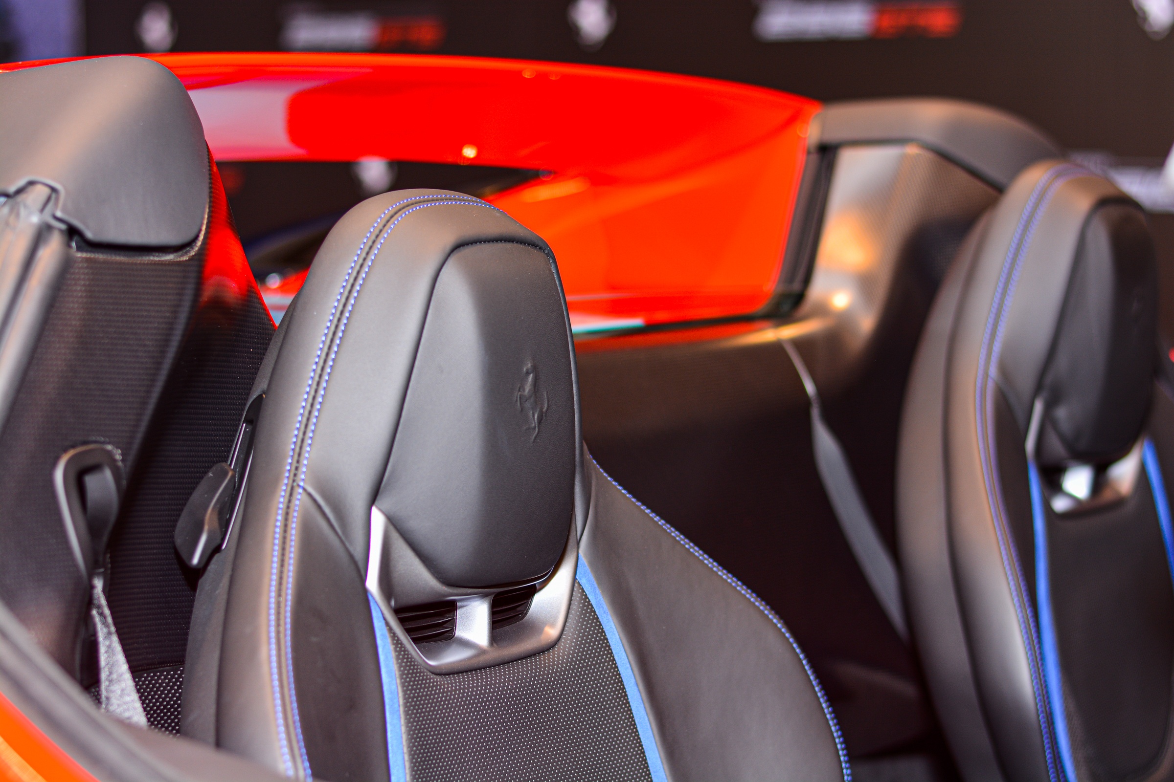 Chiem nguong Ferrari 296 GTS anh 12