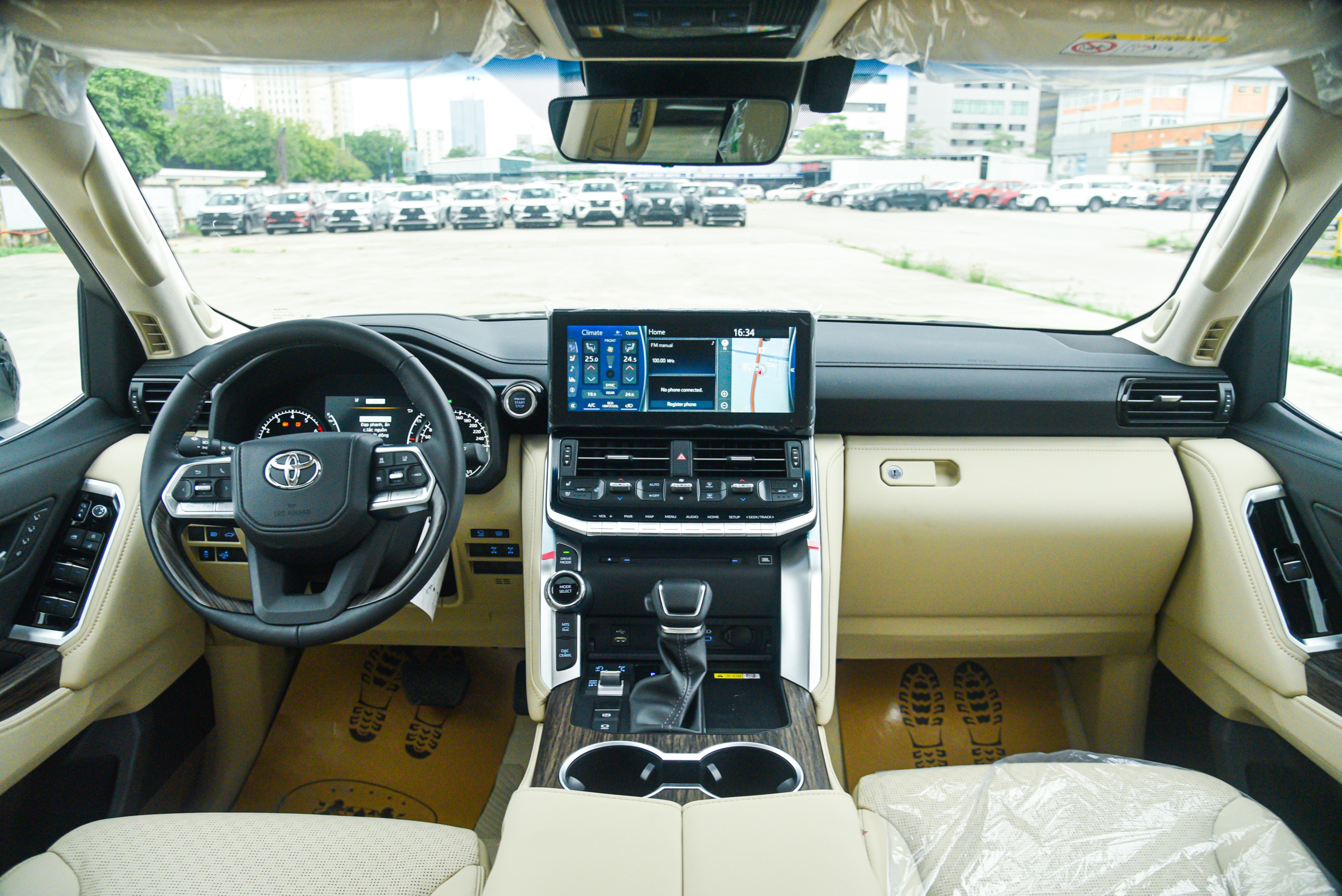 Chi tiết Land Cruiser 2023 ảnh 5 Chi tiet Land Cruiser 2023 anh 5