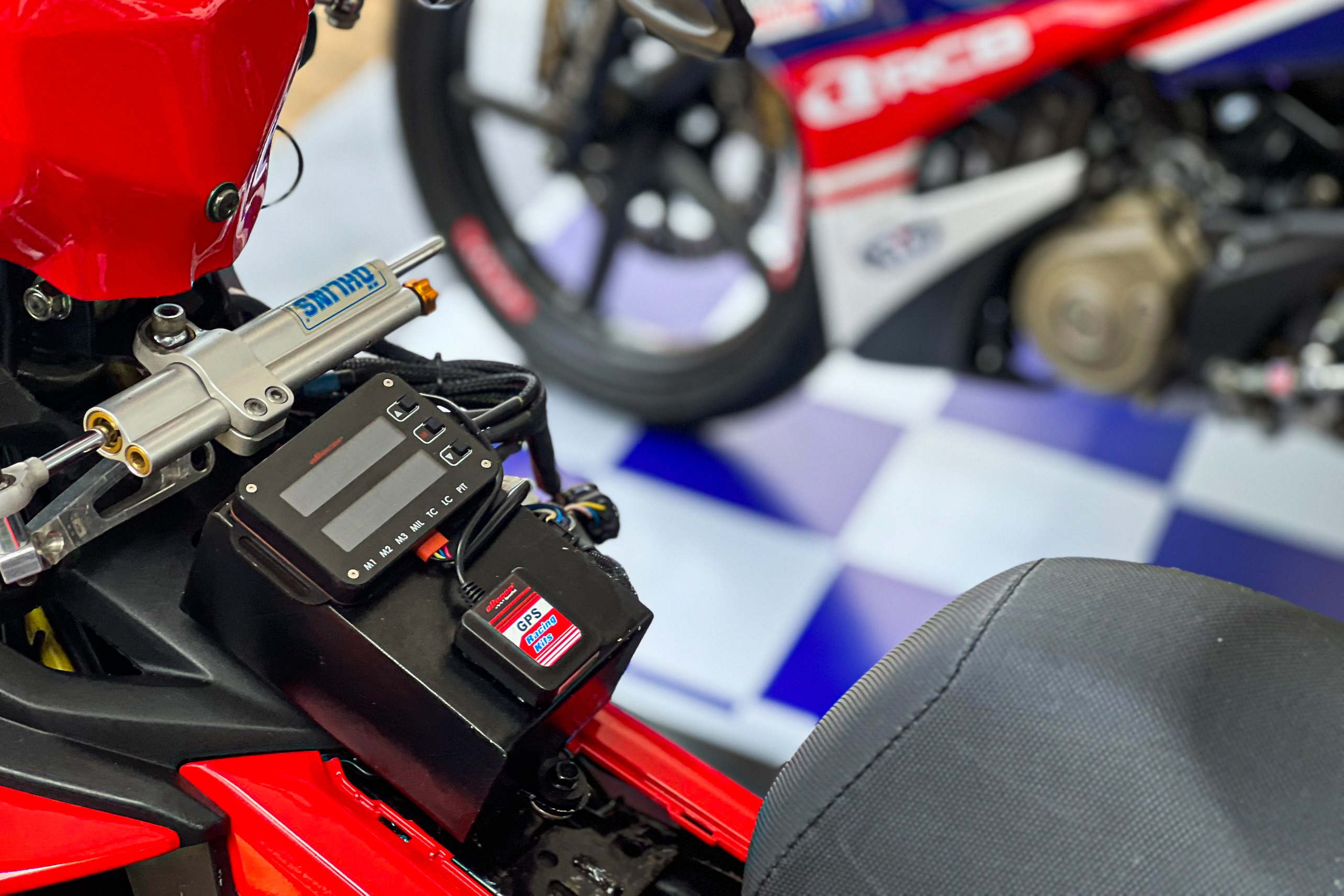 Exciter do quy tu anh 4