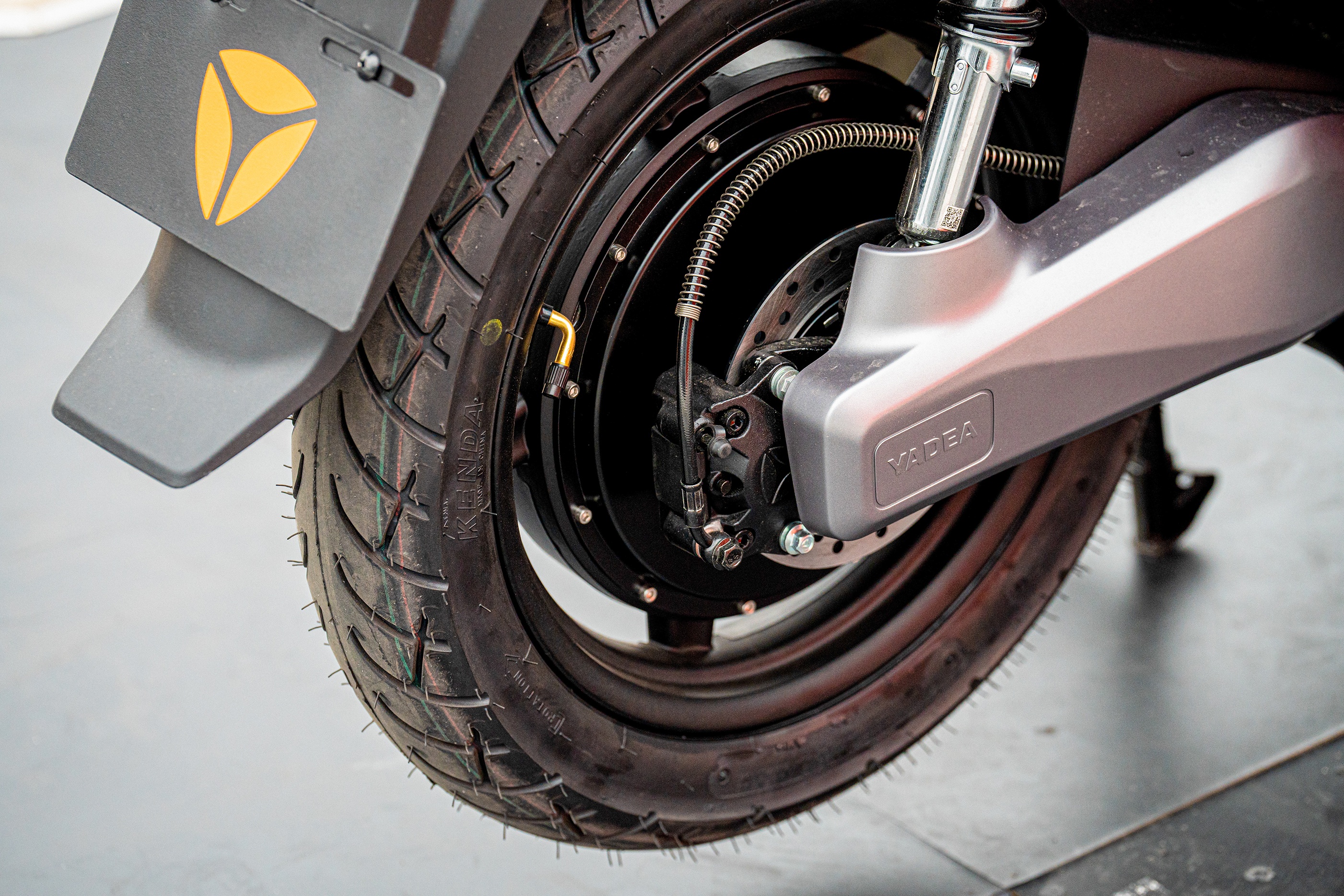 xe điện Yadea Voltguard ảnh 6 xe dien Yadea Voltguard anh 6