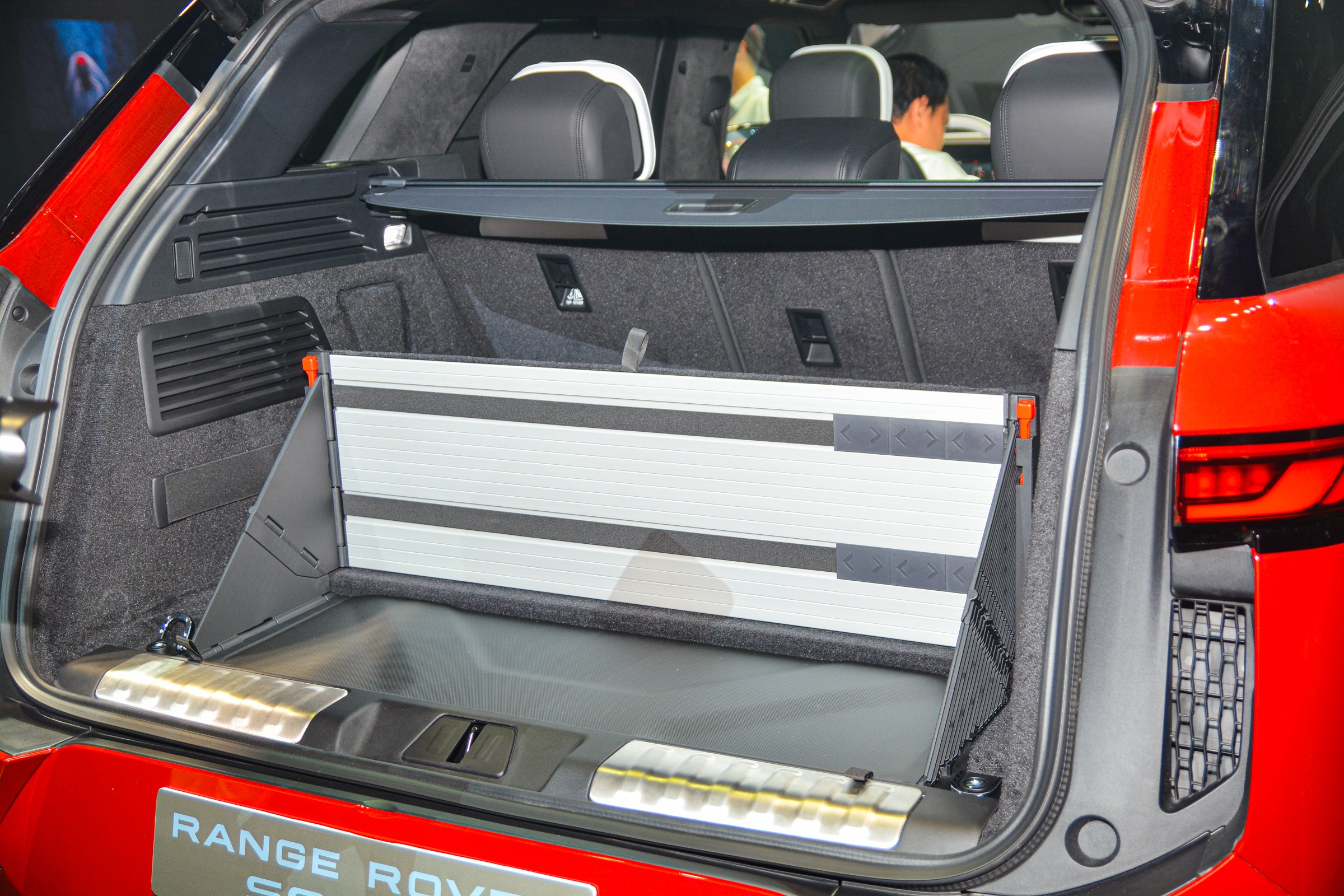 Range Rover Sport đắt nhất ảnh 14 Range Rover Sport dat nhat anh 14