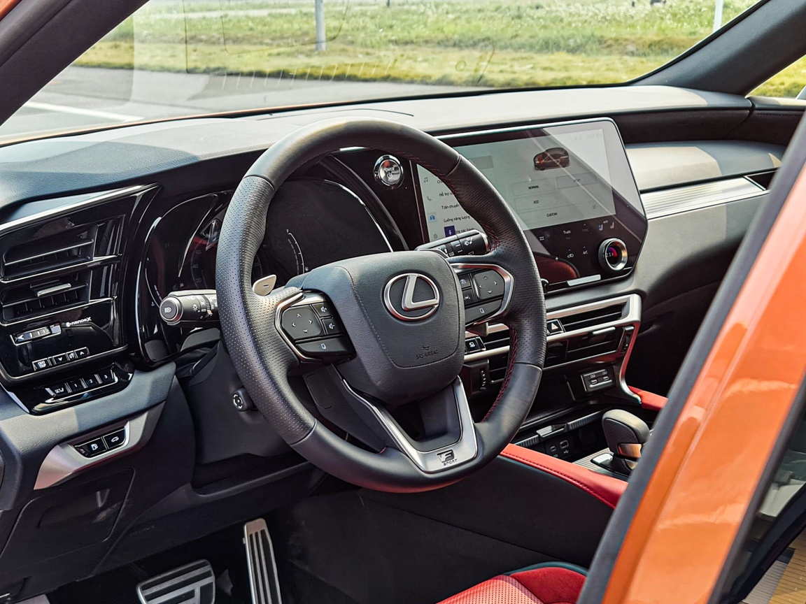 Lexus RX 500h 5 ty anh 5