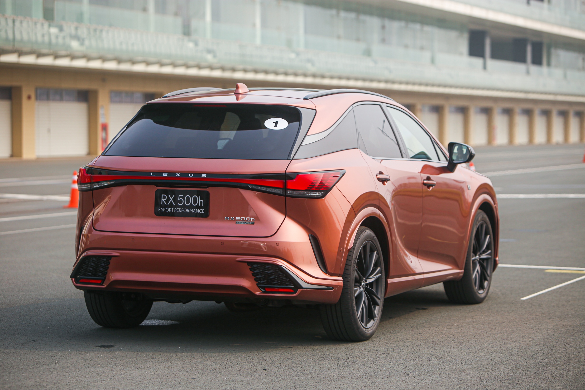 Lexus RX 500h 5 ty anh 4