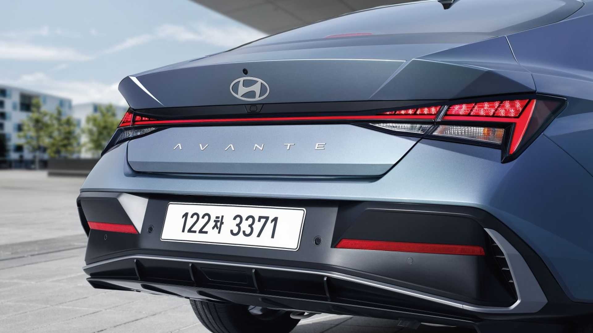 Chi tiết Hyundai Elantra mới ảnh 4 Chi tiet Hyundai Elantra moi anh 4
