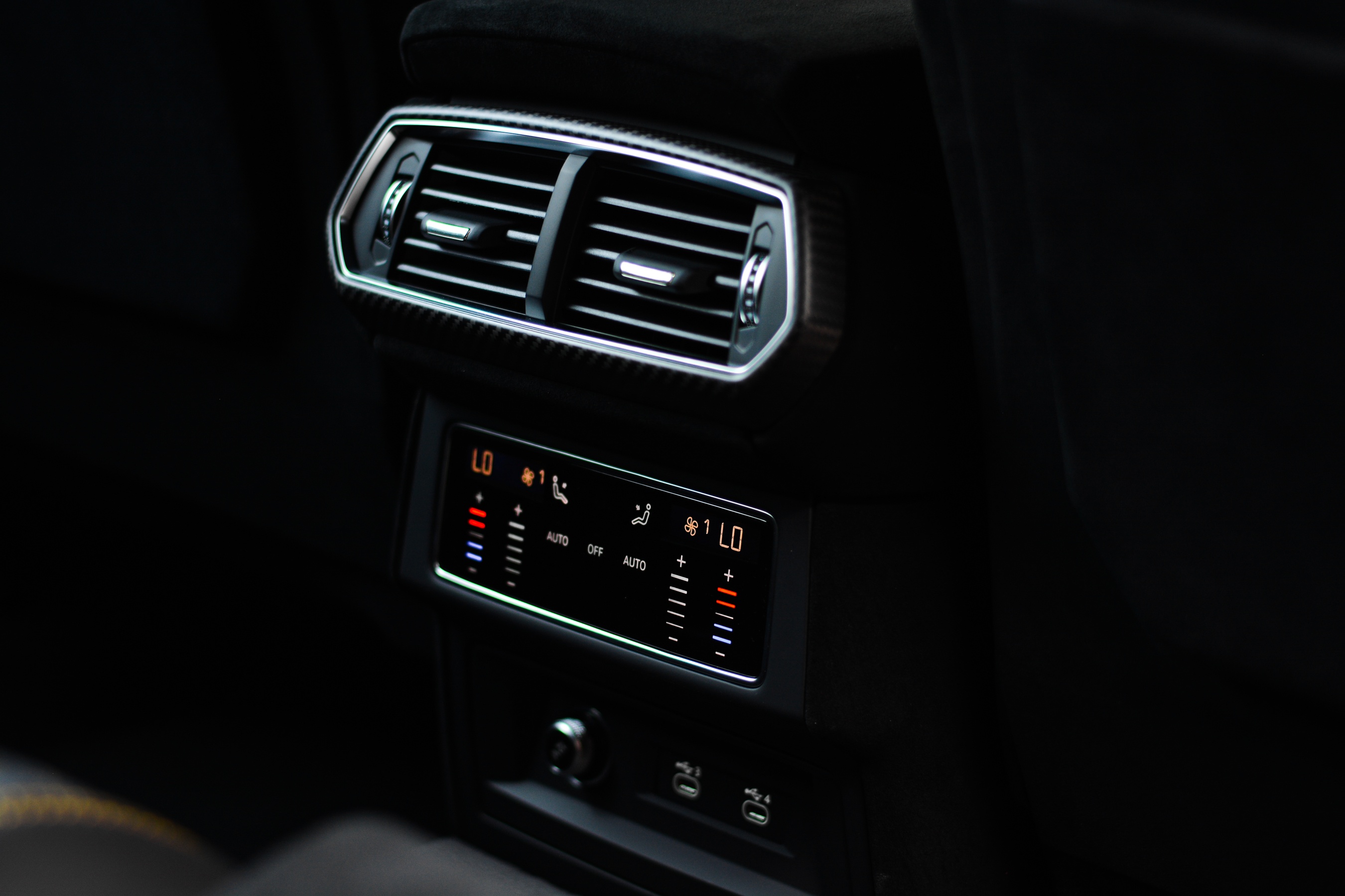 Ngam nhin Lamborghini Urus Performante anh 20