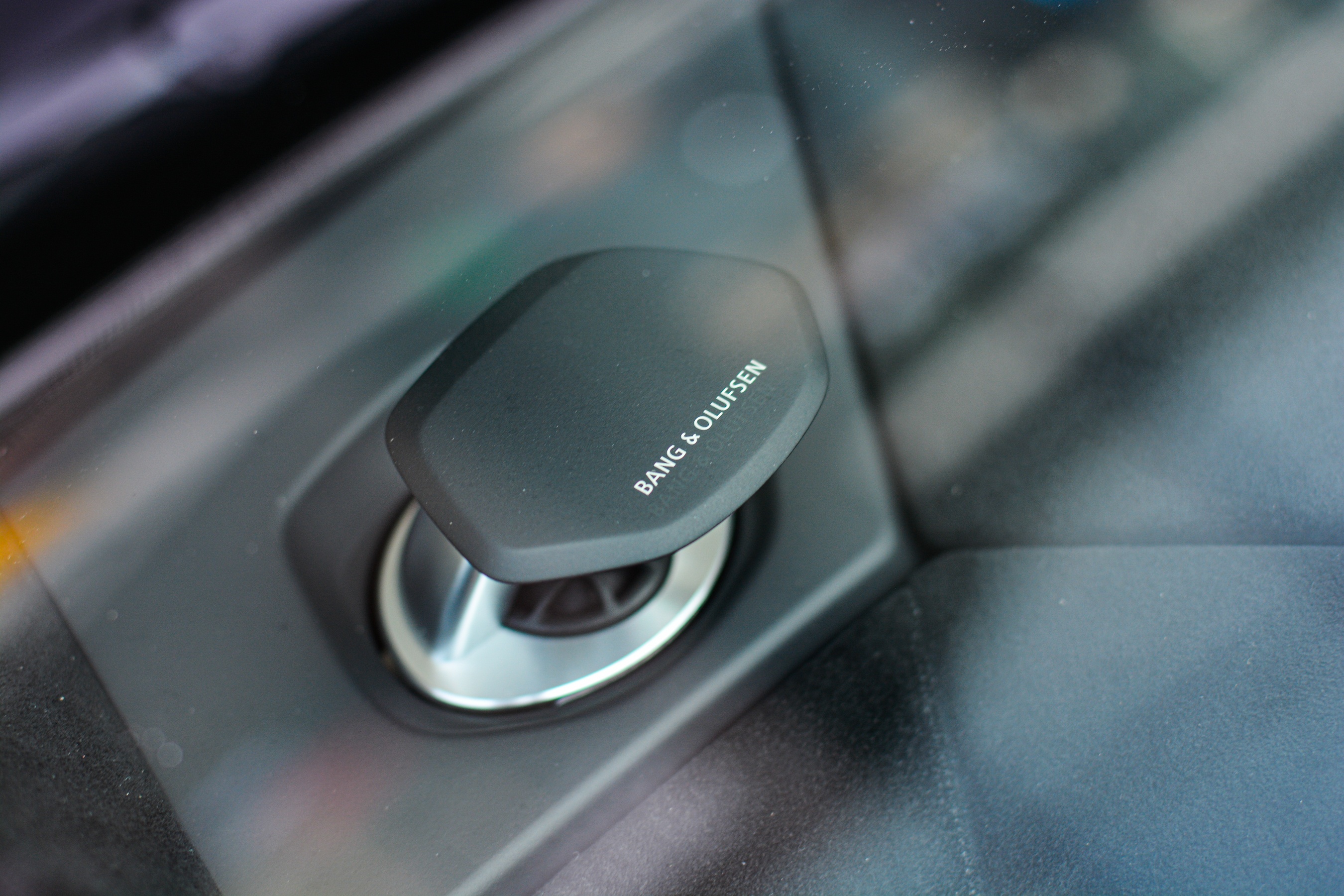 Ngam nhin Lamborghini Urus Performante anh 19