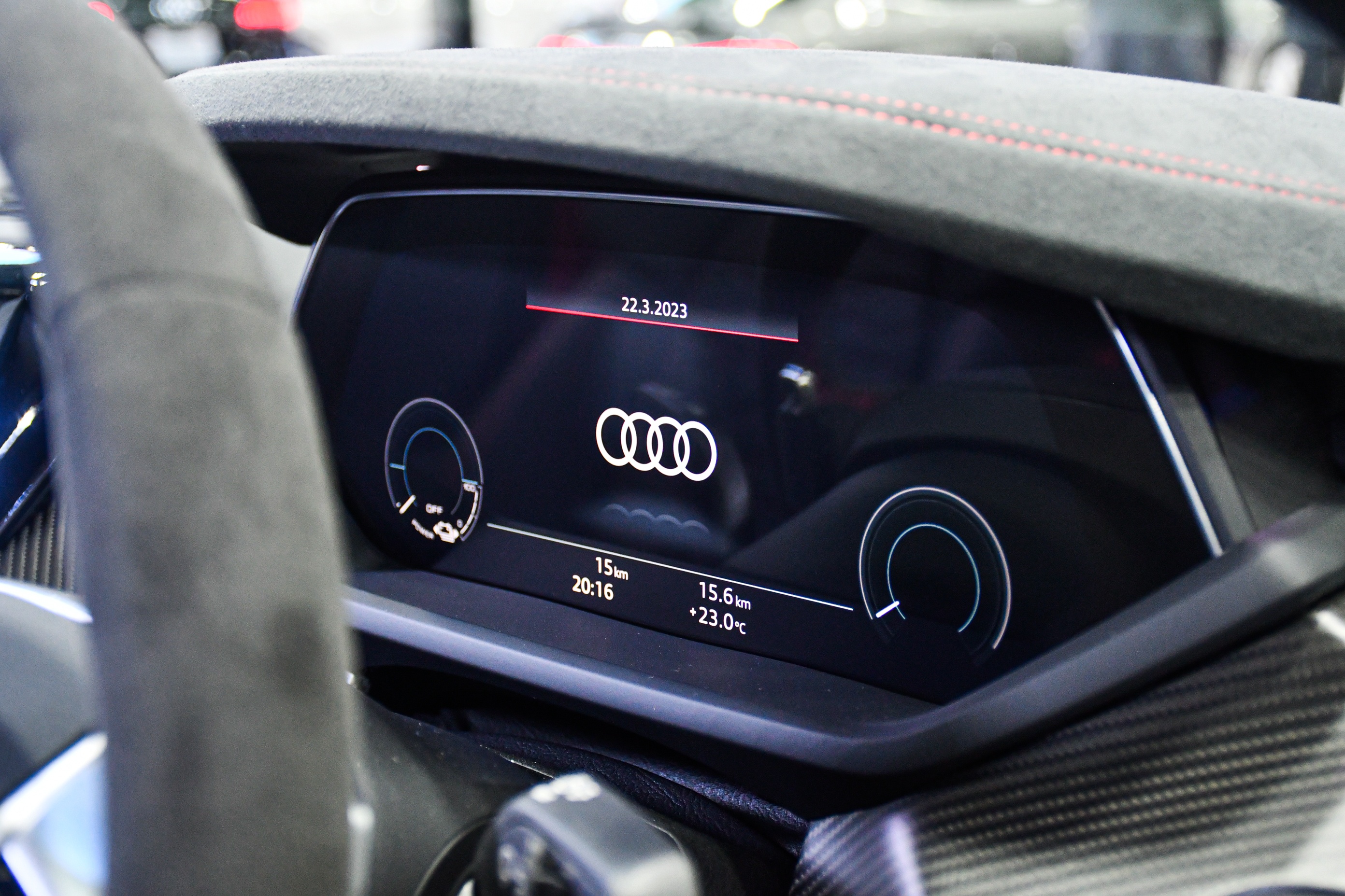 Audi RS e-tron GT anh 5