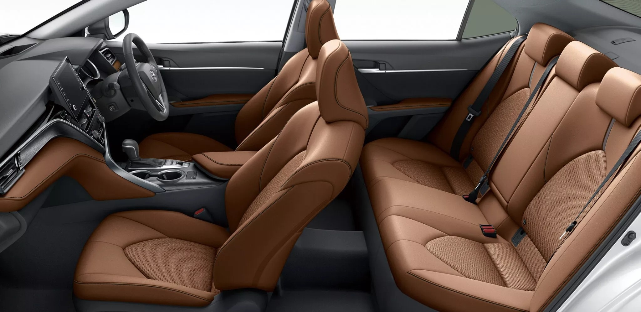 Toyota Camry bi khai tu anh 1