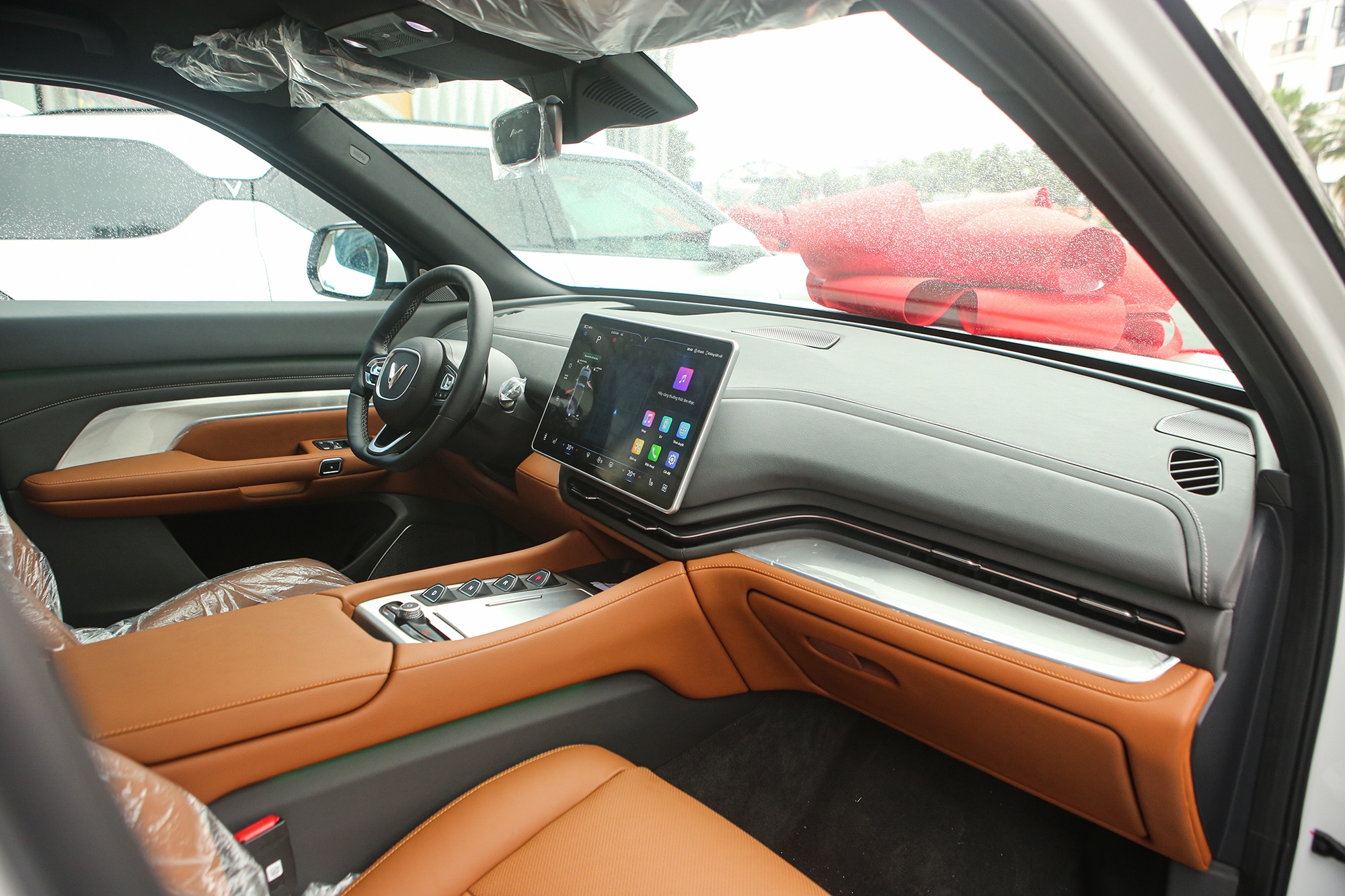 VinFast VF9 ban thuong mai anh 12