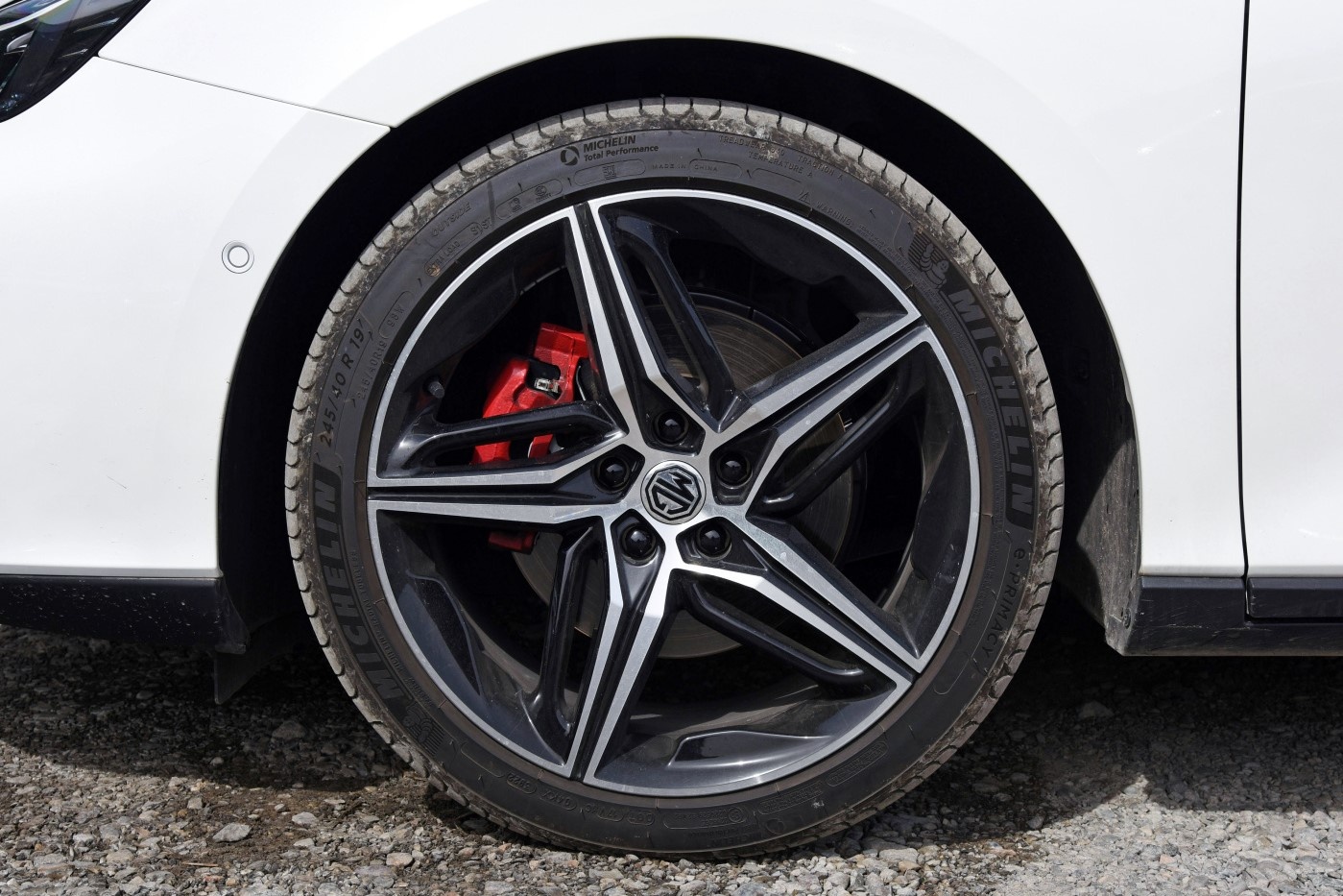 MG7 doi thu Toyota Camry anh 4