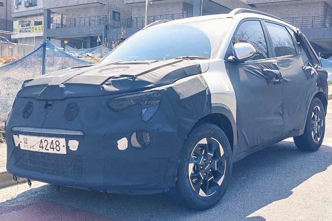 Kia Sonet 2024 chay thu tai Han Quoc hinh anh