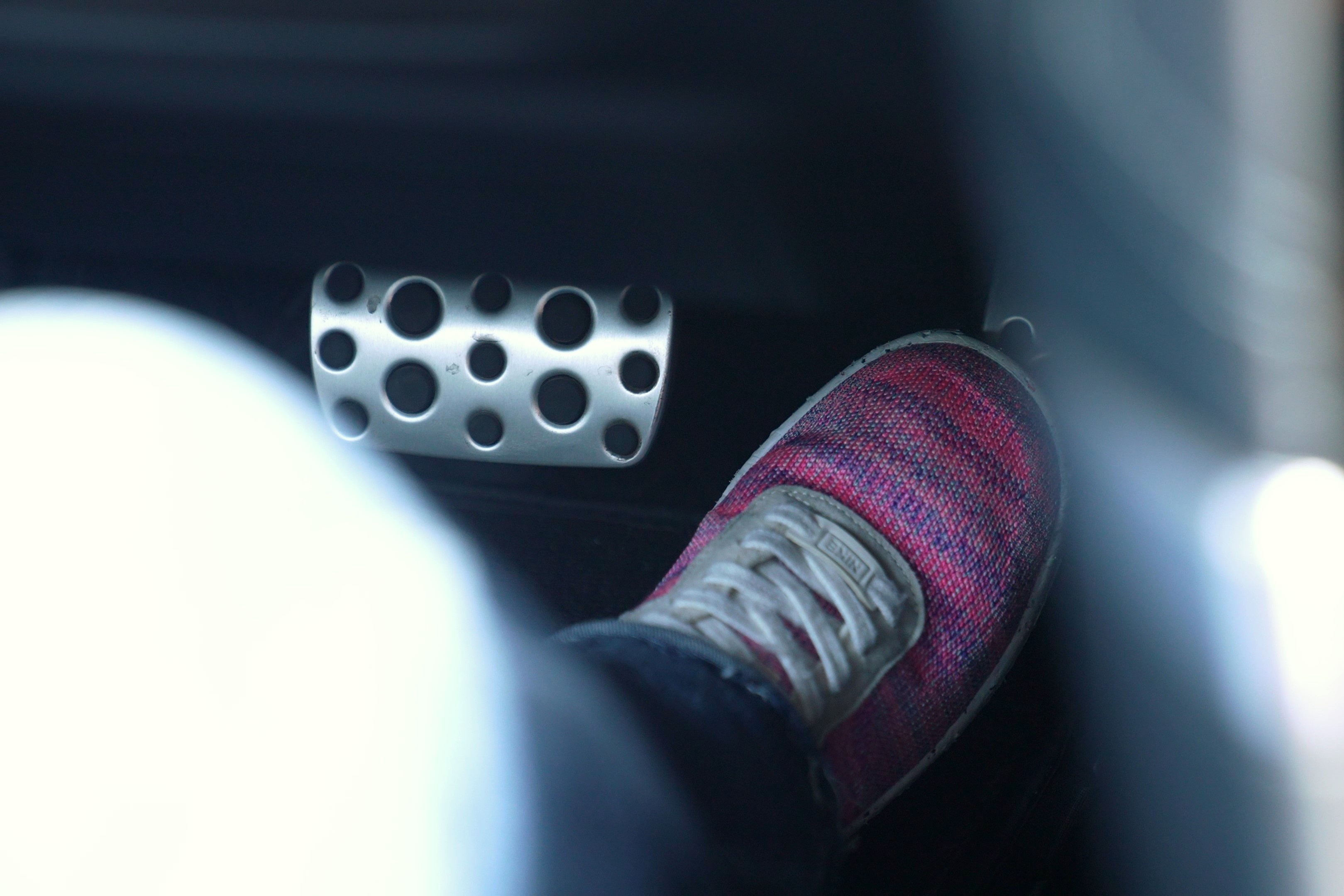 Dap nham chan ga anh 2