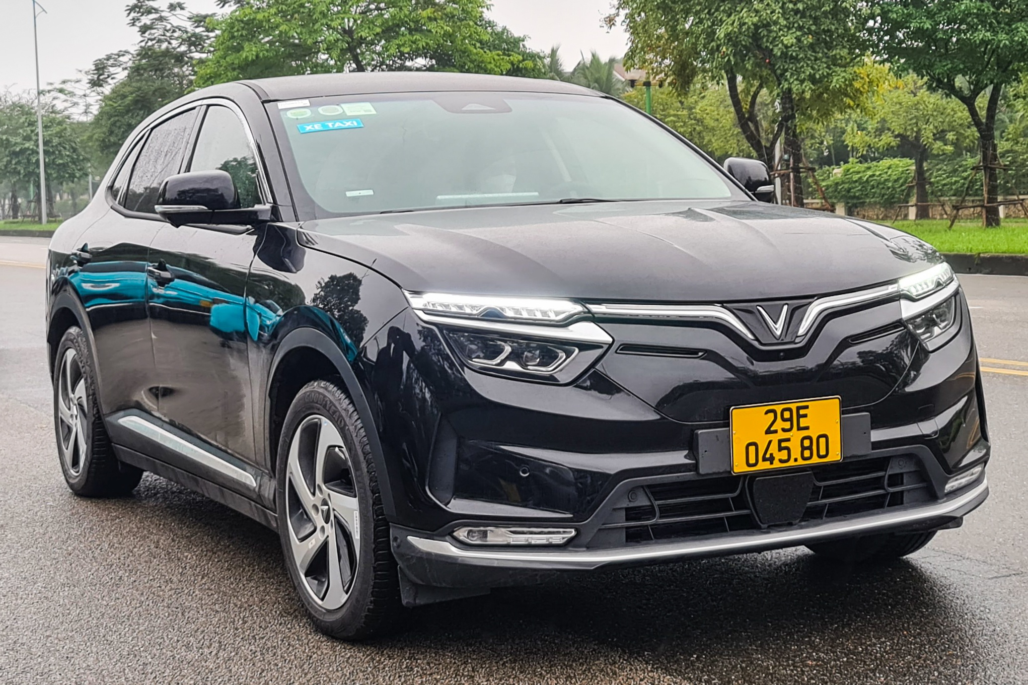 Taxi VinFast VF8 ảnh 1 Taxi VinFast VF8 anh 1