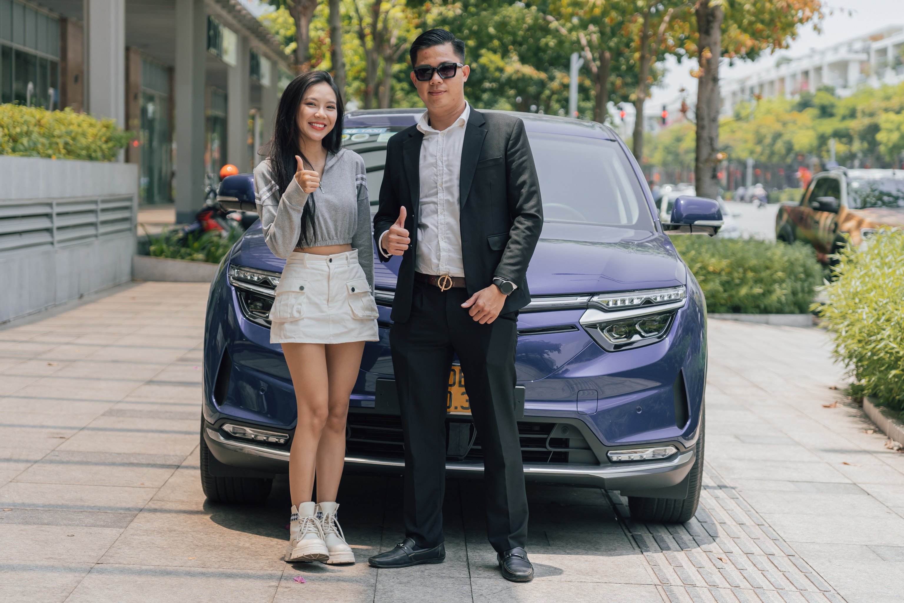 Trai nghiem taxi dien tai TP.HCM hinh anh