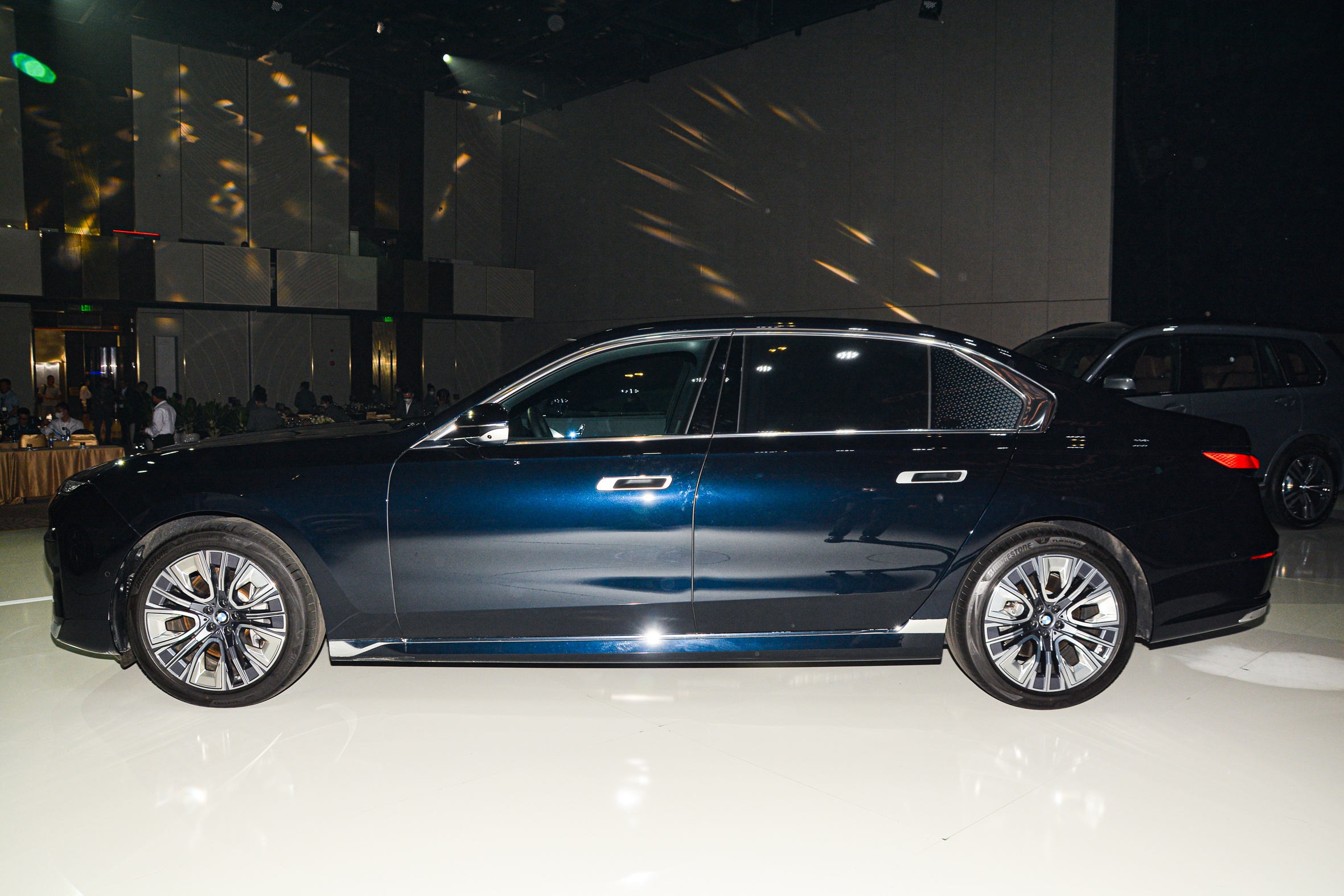 7-Series G70 tai Viet Nam anh 2