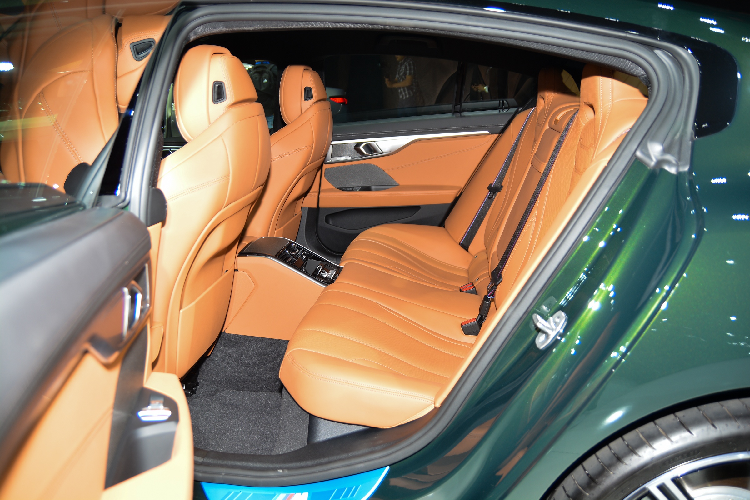 Chi tiết BMW 8-Series mới ảnh 11 Chi tiet BMW 8-Series moi anh 11