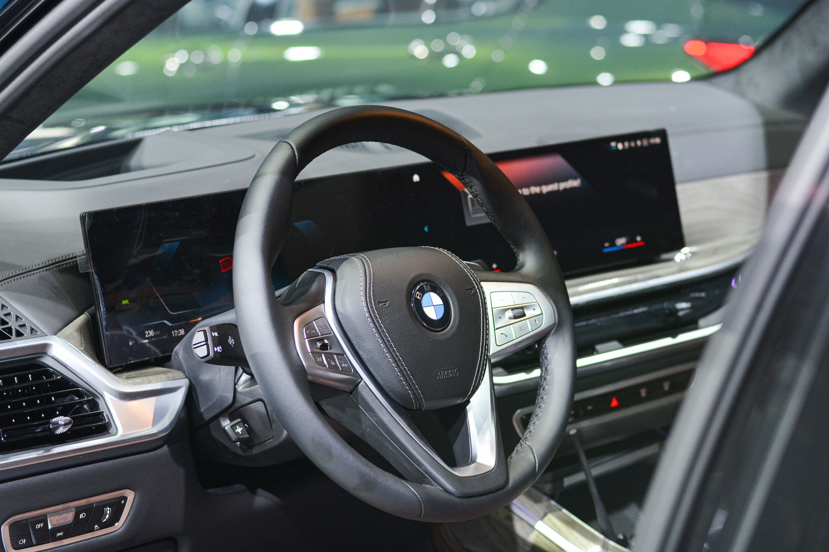 BMW X7 moi co gi anh 9