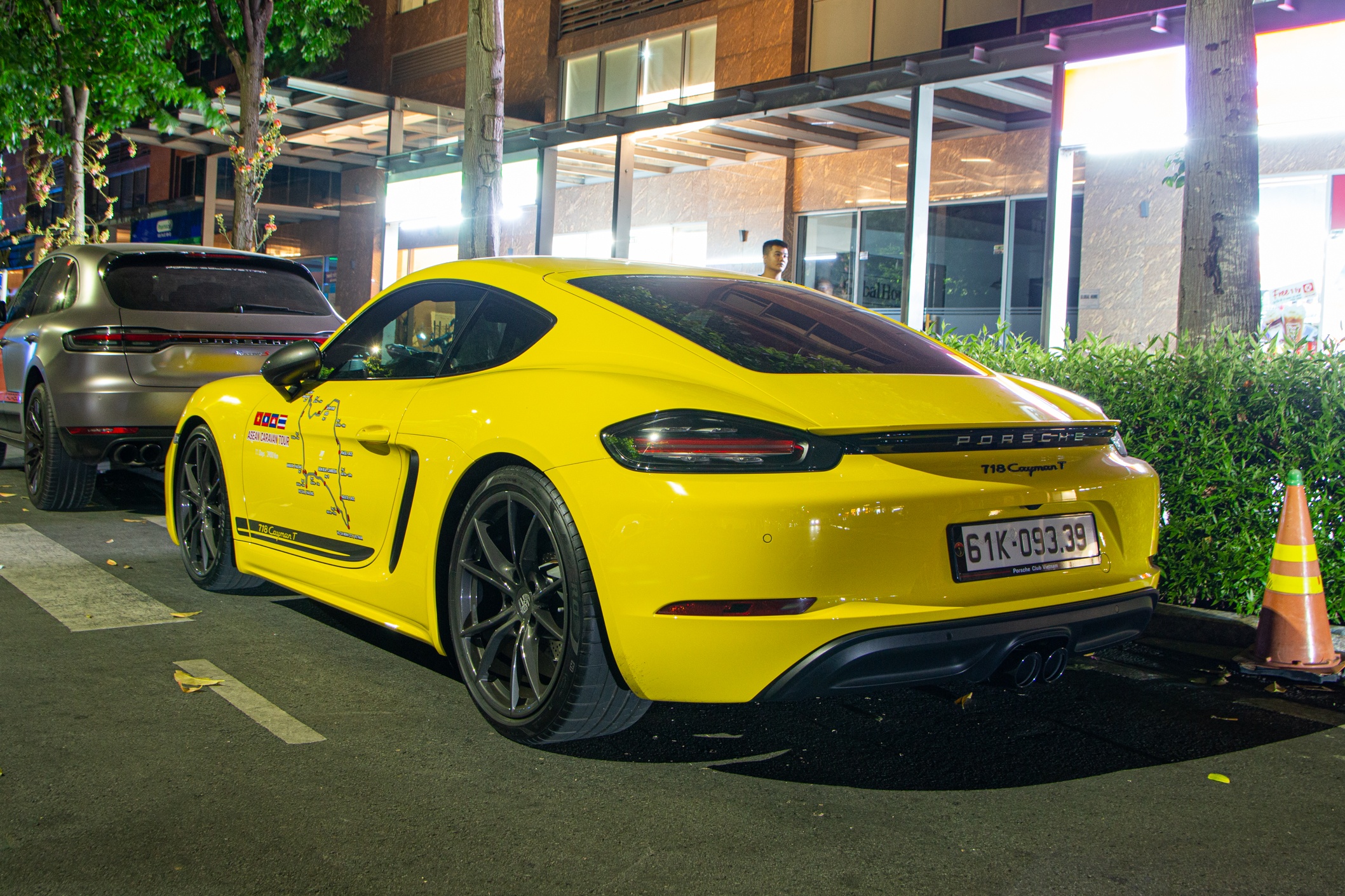 Porsche Asean Caravan Viet Nam anh 6