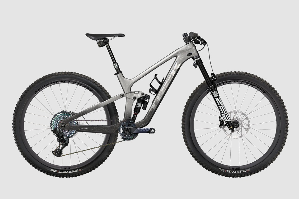 Chiec xe dap gia hon nua ty dong cua Nguyen Quoc Cuong co gi dac biet? hinh anh