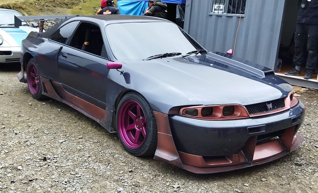 Transformers,  Rise of the Beasts,  Maximal,  Autobot,  Terrorcon,  Freightliner FLA,  Optimus Prime,  Porsche 911,  Carrera RS 3.8,  Mirage,  Chevrolet Camaro,  Bumblebee,  Ducati 916,  Arcee,  Volkswagen Type 2,  Wheeljack,  Kombi,  Peterbilt 359,  Scourge,  Nissan Skyline,  GT-R R33,  Nightbird,  GMC 3500 Tow Truck,  Battletrap,  porsche,  cayenne anh 24