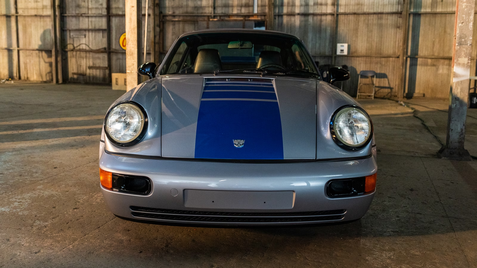 Transformers,  Rise of the Beasts,  Maximal,  Autobot,  Terrorcon,  Freightliner FLA,  Optimus Prime,  Porsche 911,  Carrera RS 3.8,  Mirage,  Chevrolet Camaro,  Bumblebee,  Ducati 916,  Arcee,  Volkswagen Type 2,  Wheeljack,  Kombi,  Peterbilt 359,  Scourge,  Nissan Skyline,  GT-R R33,  Nightbird,  GMC 3500 Tow Truck,  Battletrap,  porsche,  cayenne anh 8