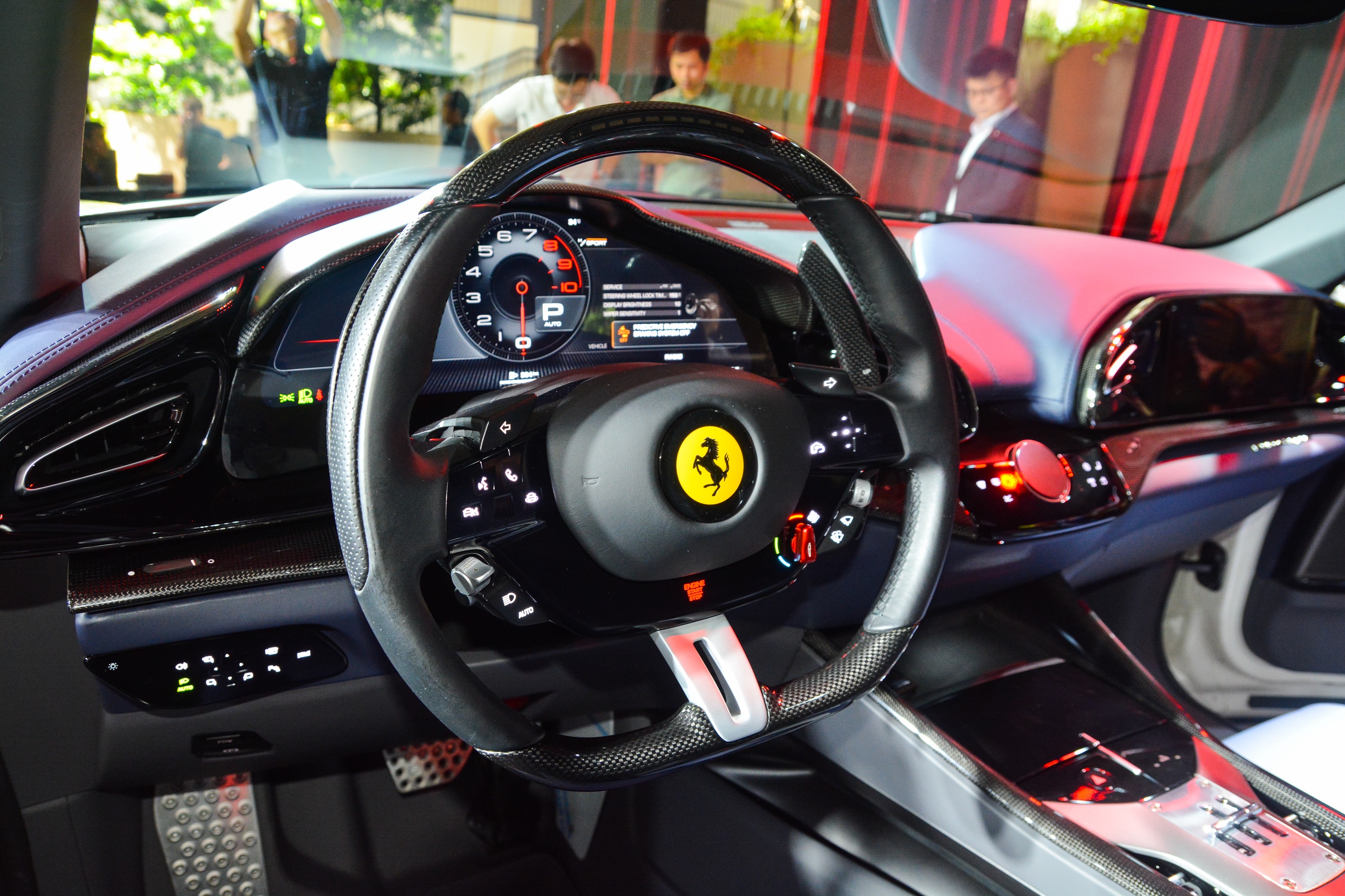 Ferrari Purosangue gia 40 ty anh 11