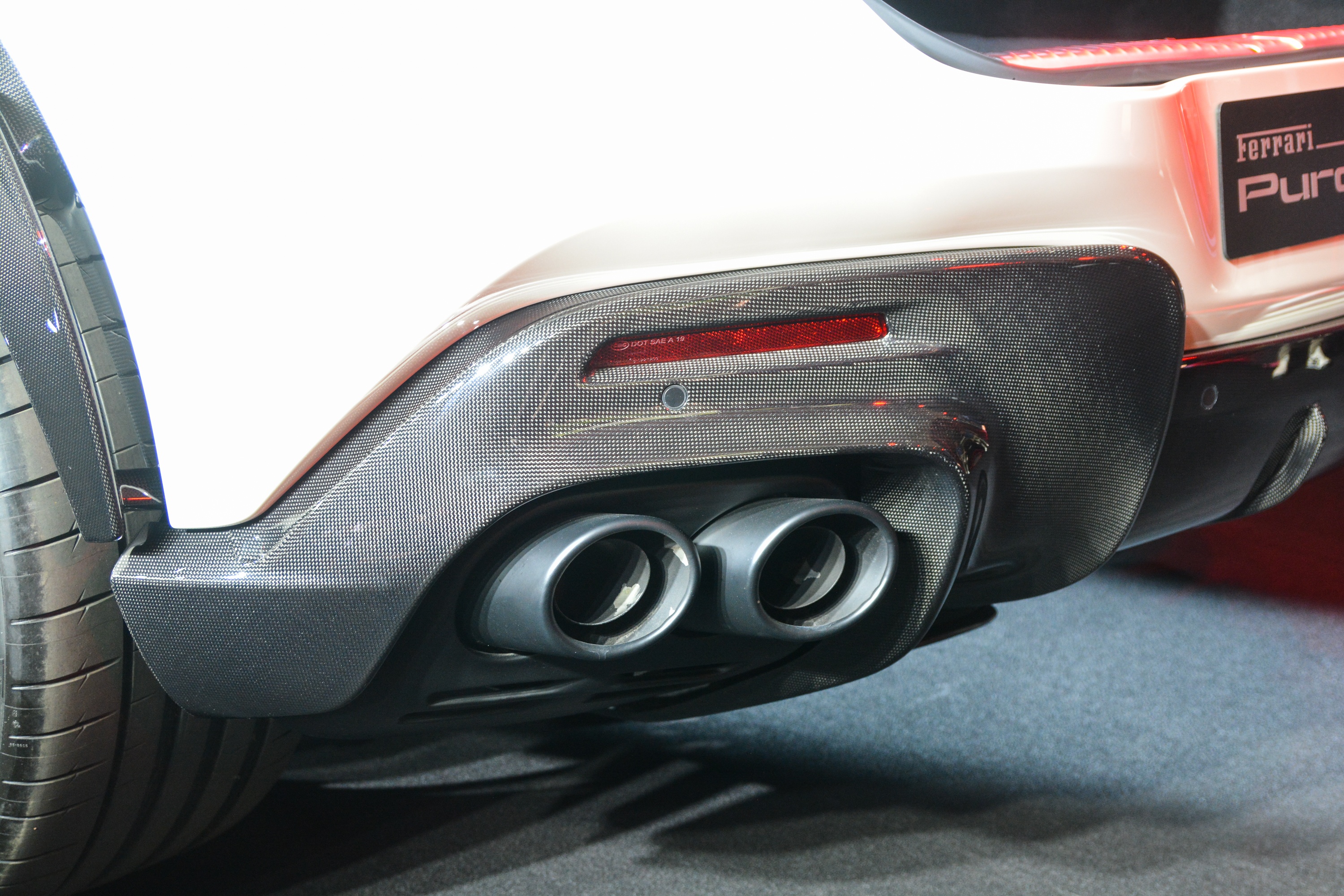 Ferrari Purosangue gia 40 ty anh 7