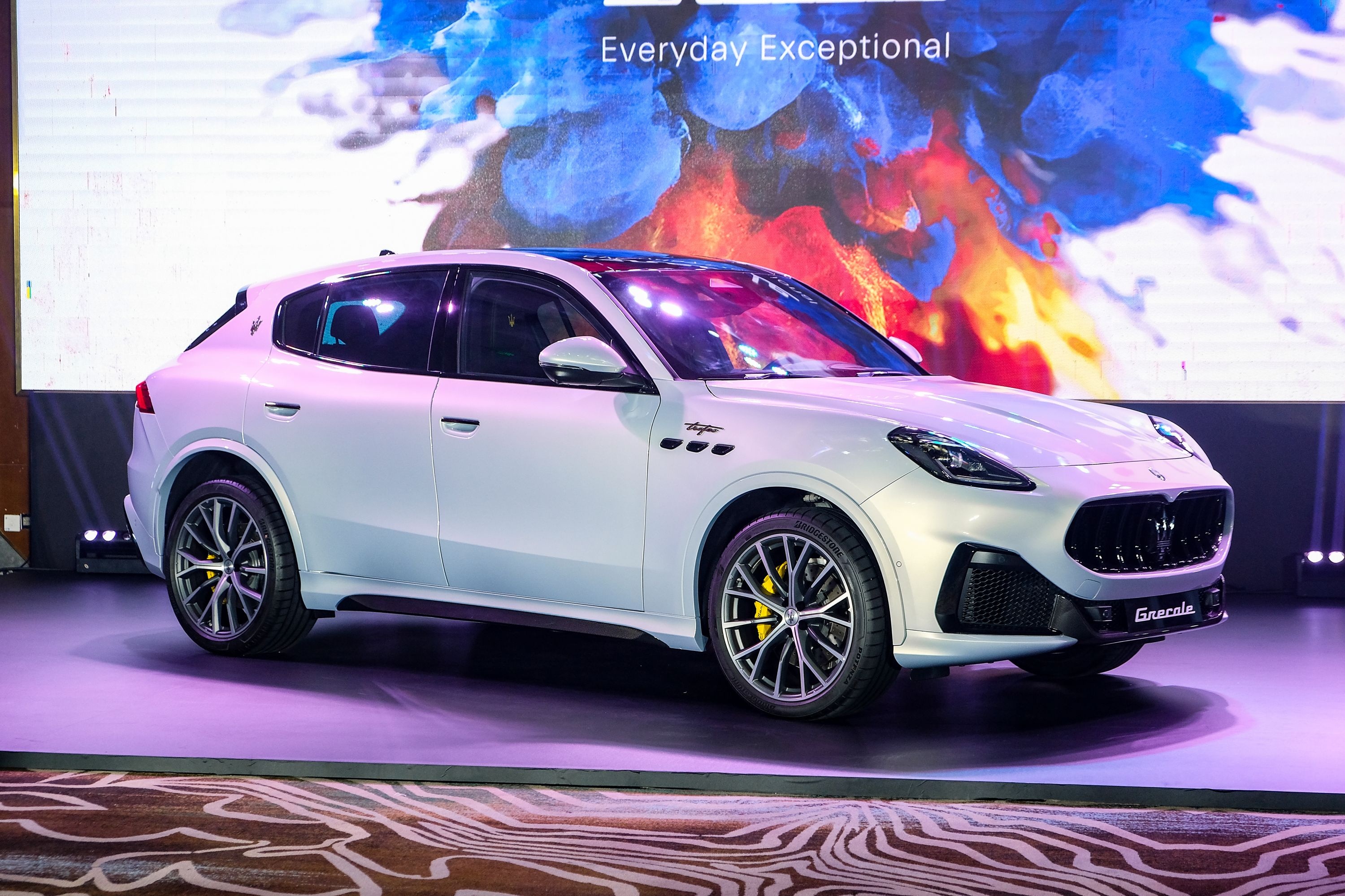 Maserati Grecale ra mat anh 1