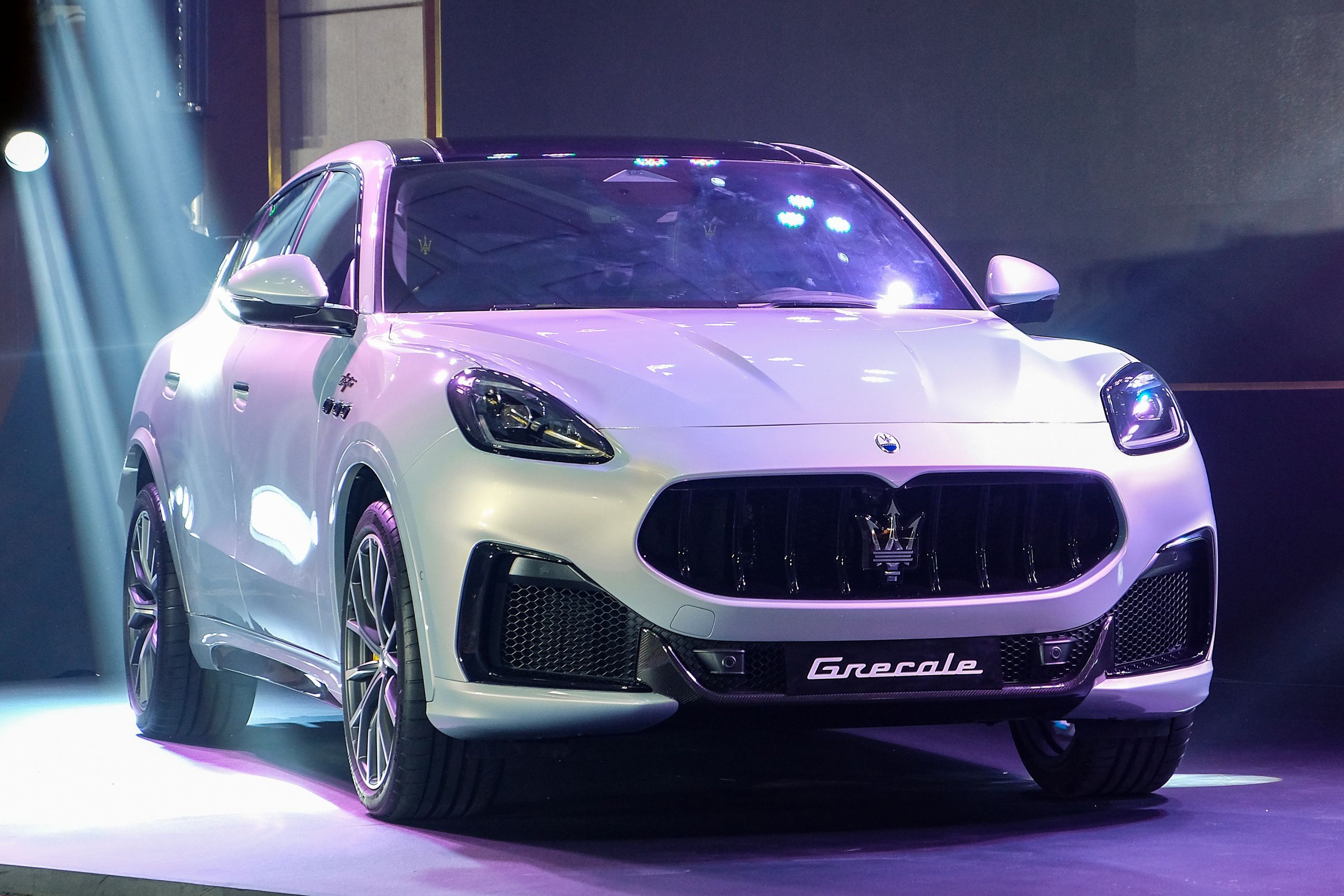 Maserati Grecale su dung dong co sieu xe co gia 7,5 ty tai Viet Nam hinh anh