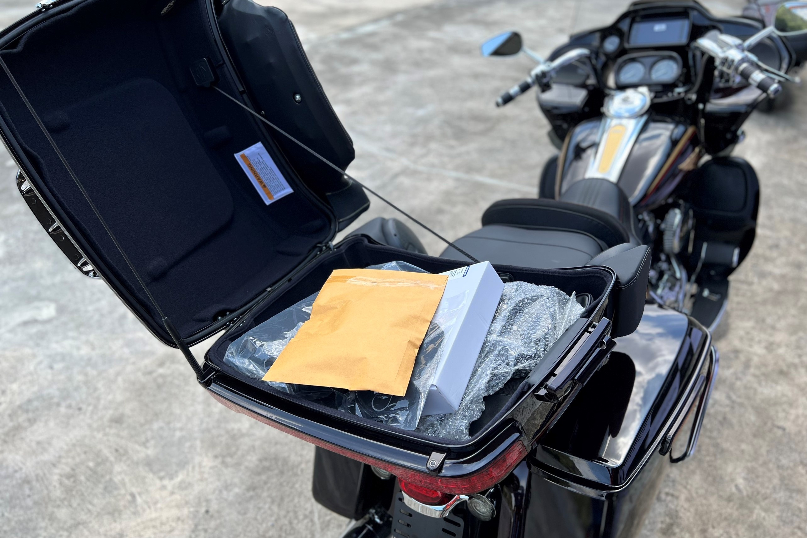 Road Glide CVO ky niem anh 10