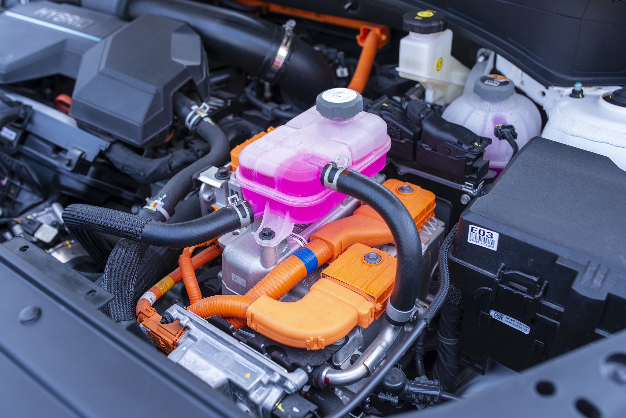 Santa Fe Hybrid anh 2