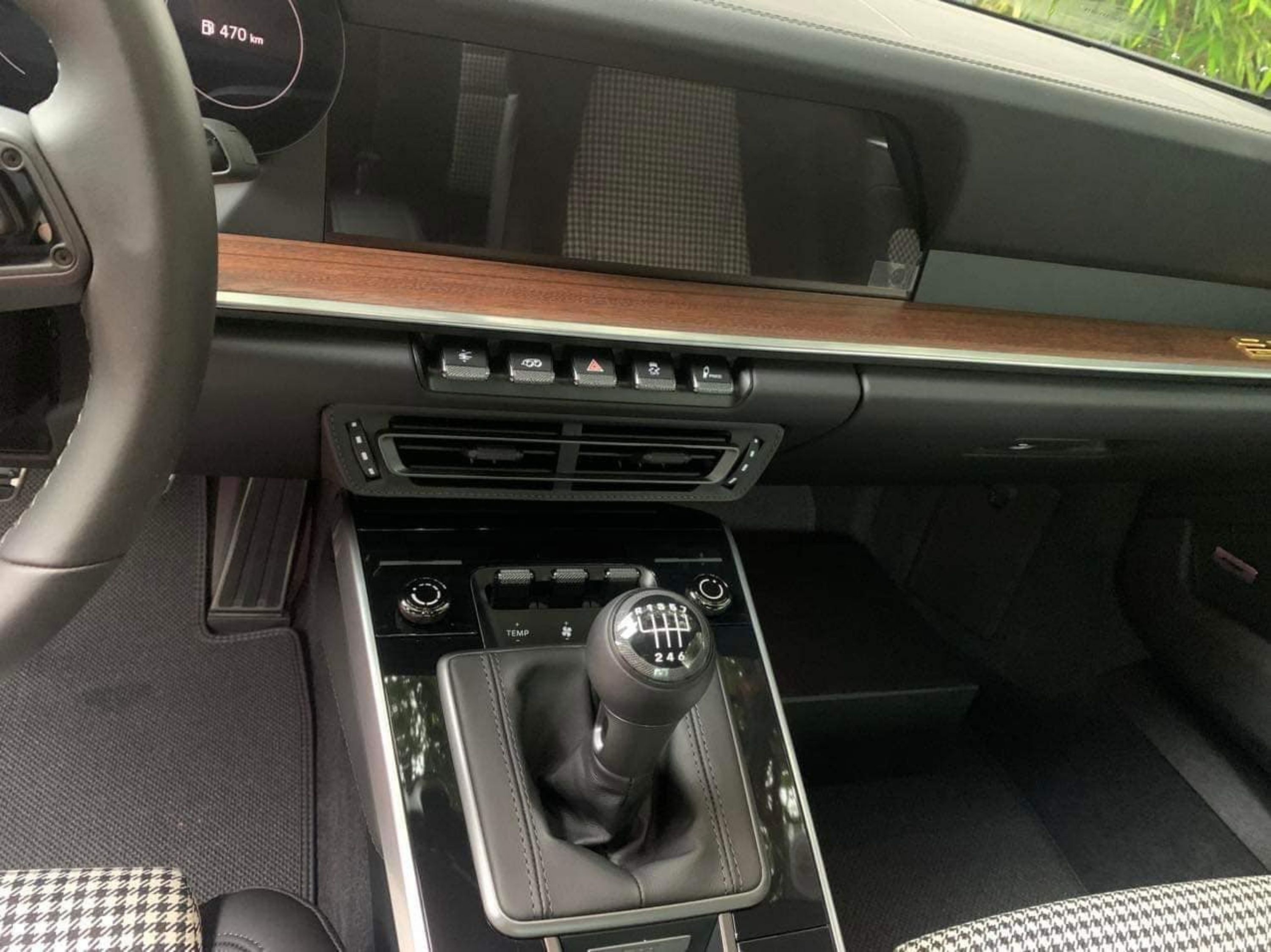 911 Sport Classic Trung Nguyen anh 3