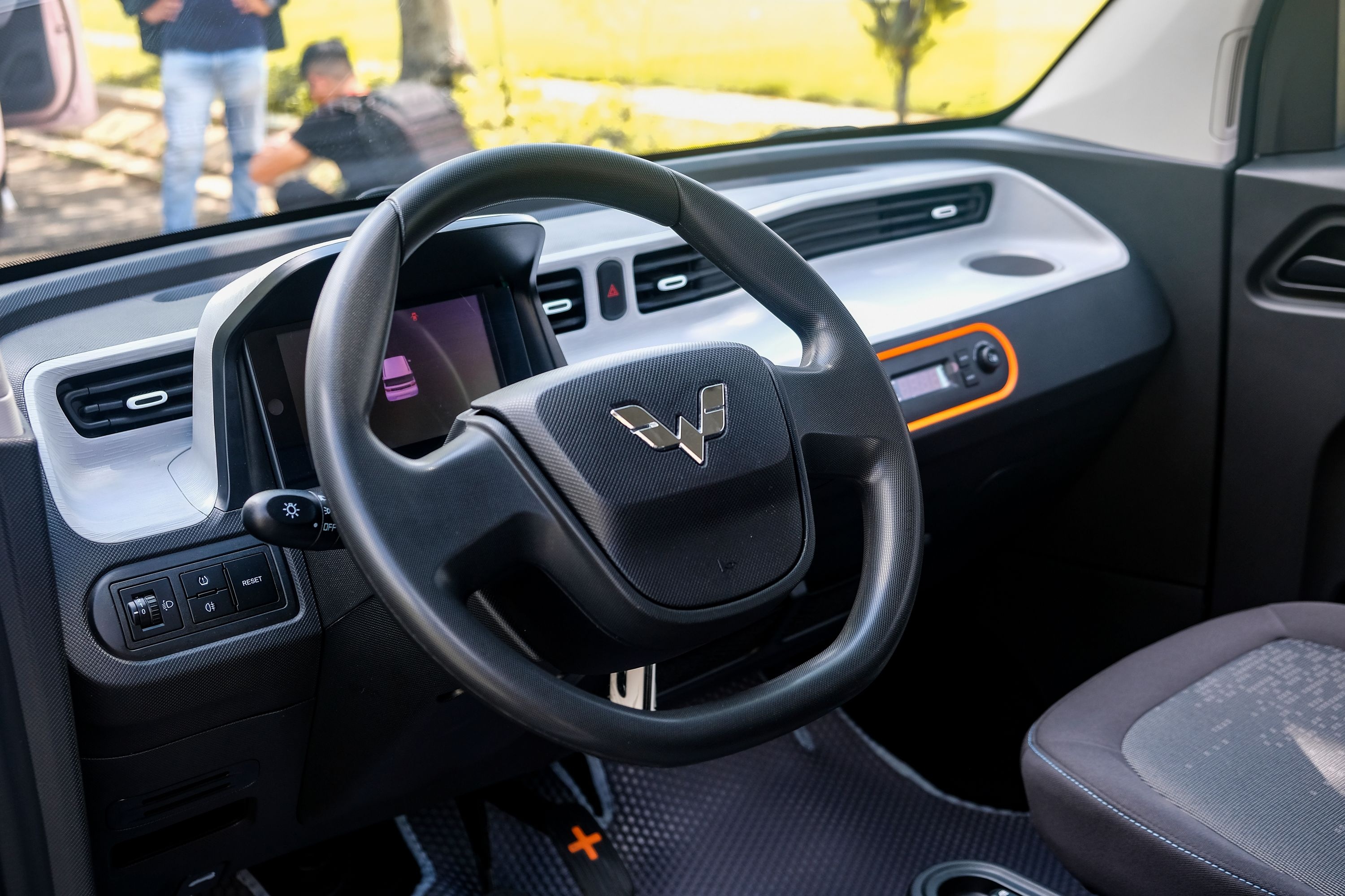 Wuling Hongguang xe xang anh 1