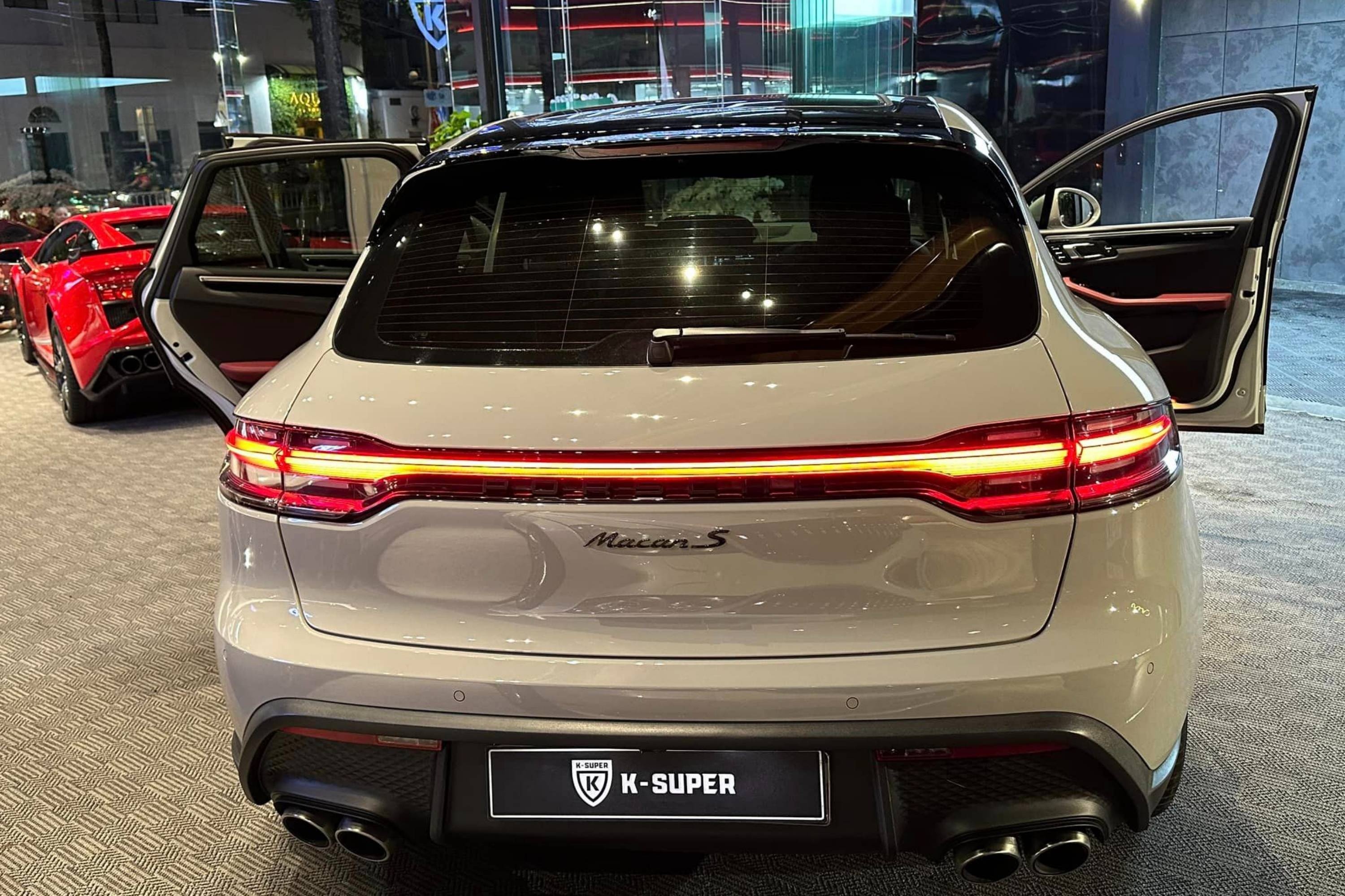 Vũ Văn Thanh mua Porsche ảnh 2 Vu Van Thanh mua Porsche anh 2