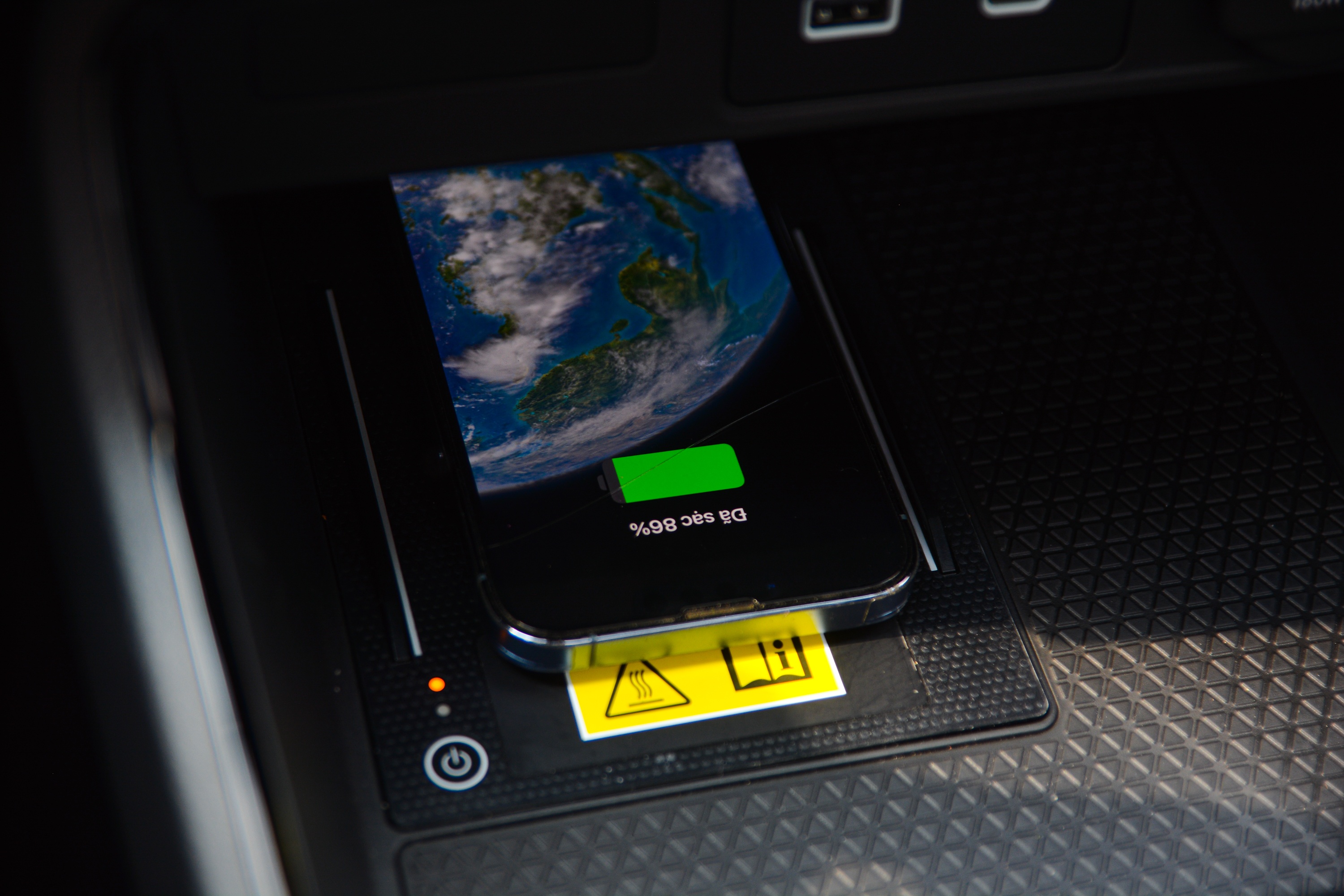 Can canh Honda CR-V Hybrid anh 13