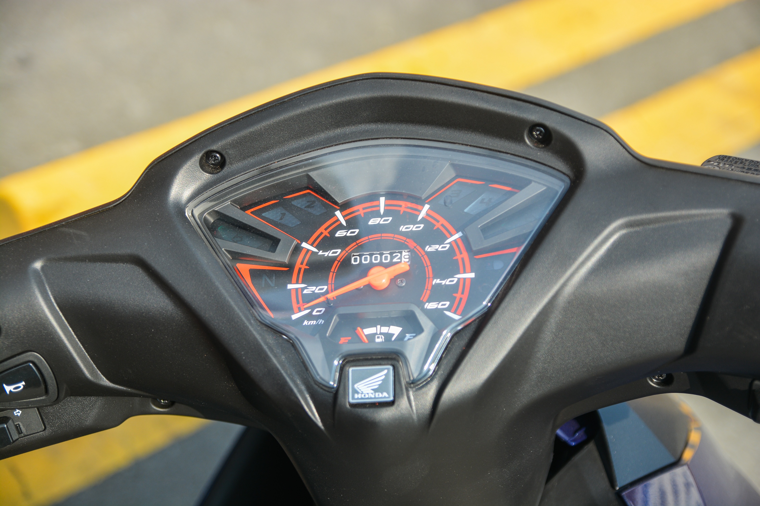 Honda Wave RSX 2024 anh 5