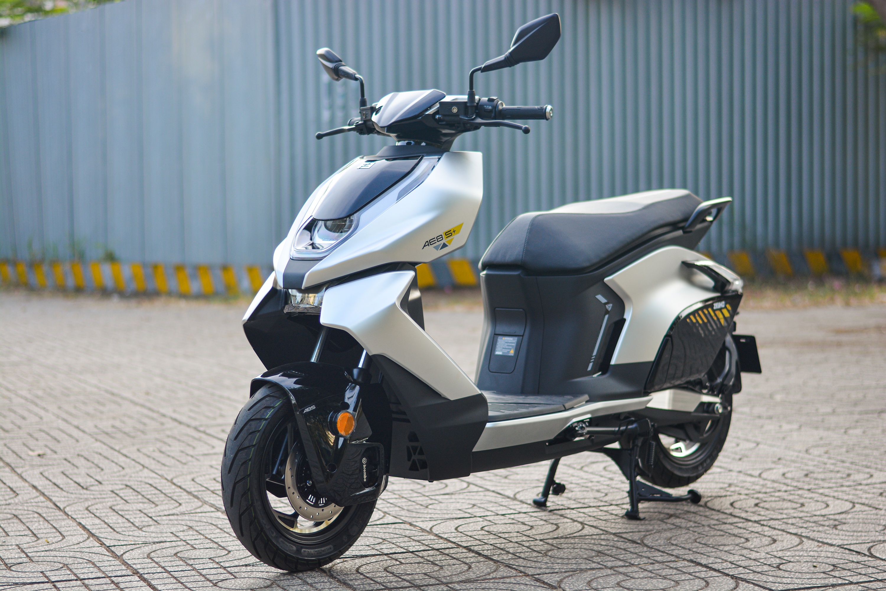 Xe dien zeeho 1455 trieu anh 18