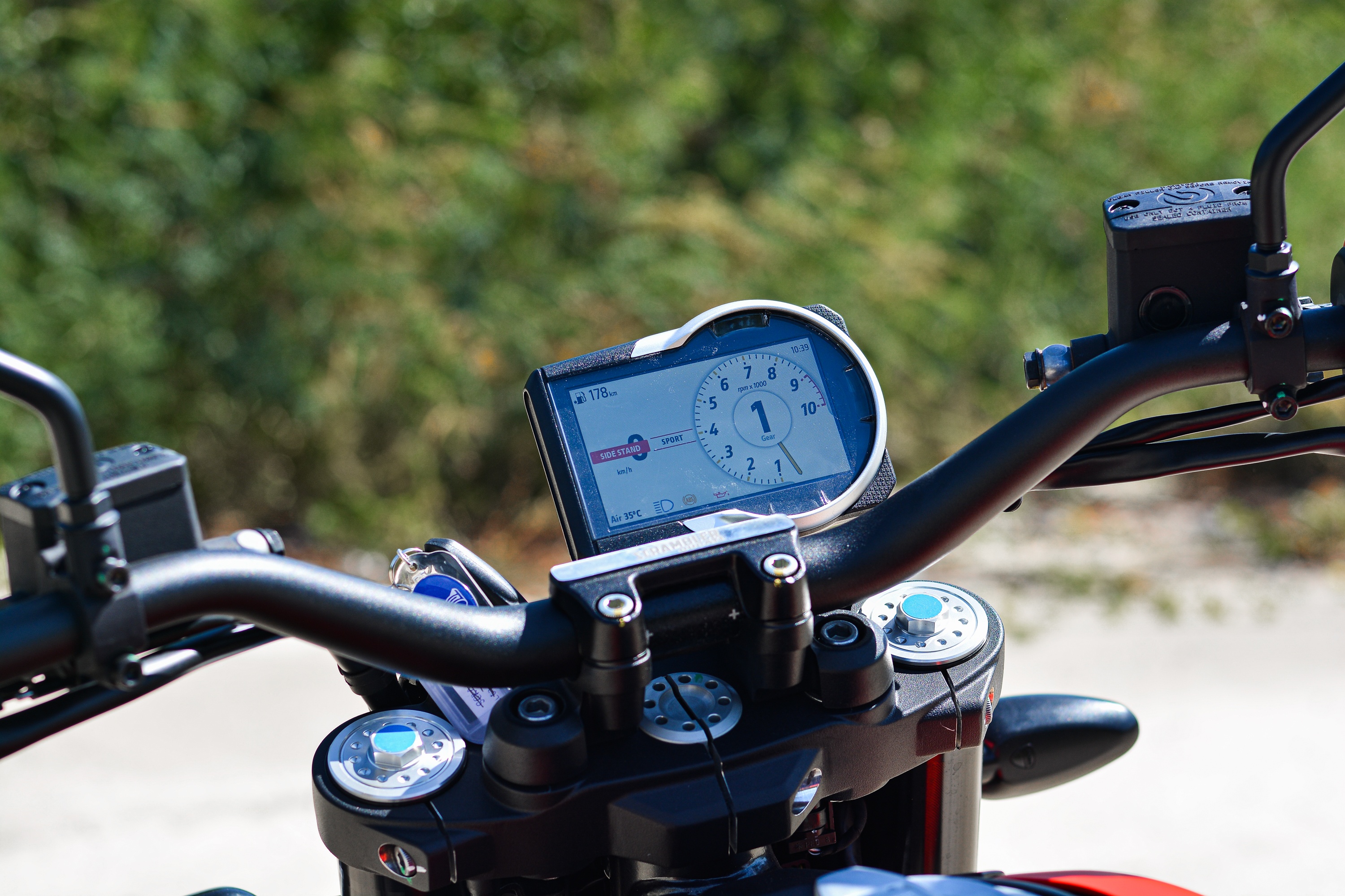 Ducati Scrambler the he moi anh 5