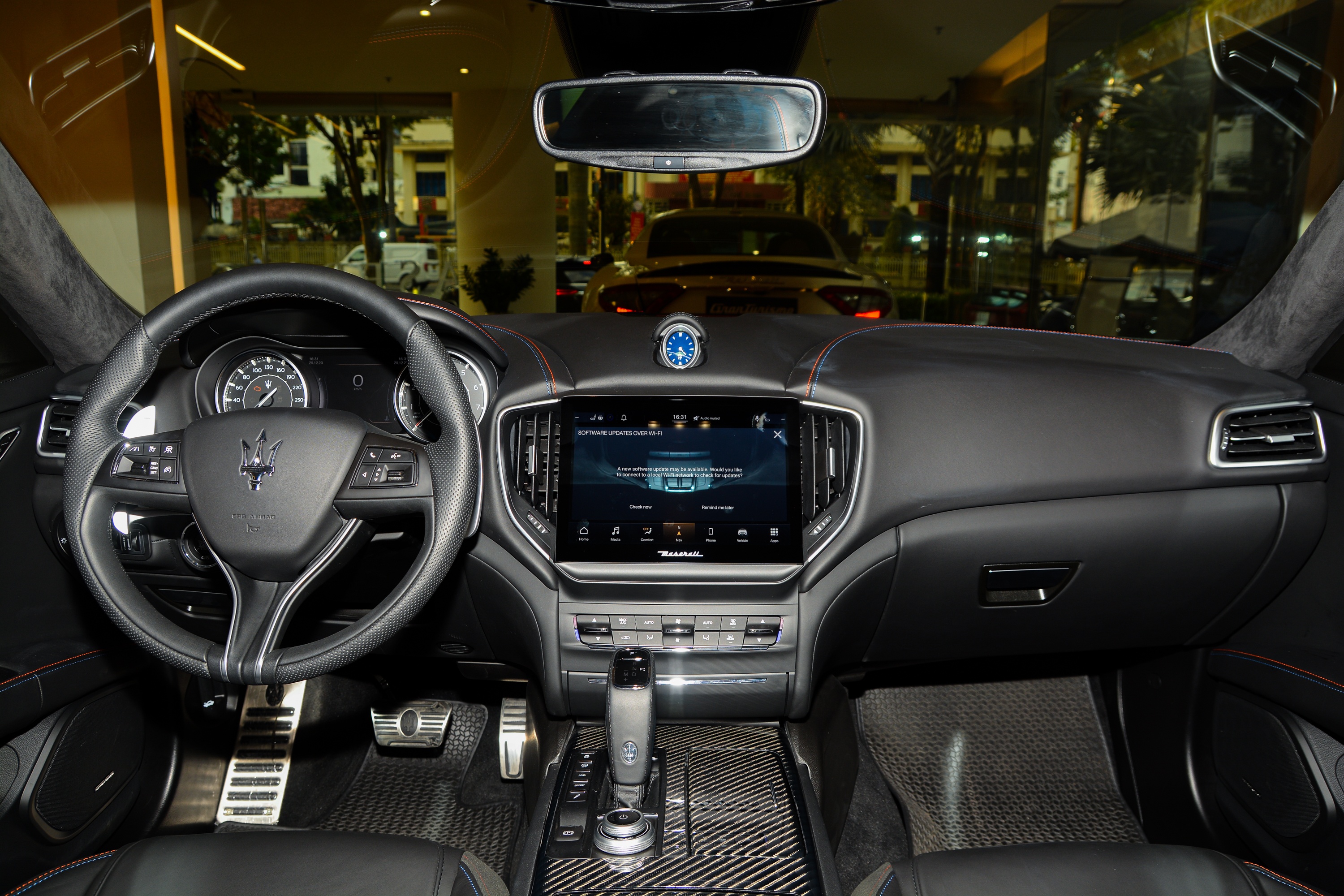 Maserati Ghibi F Tributo anh 7