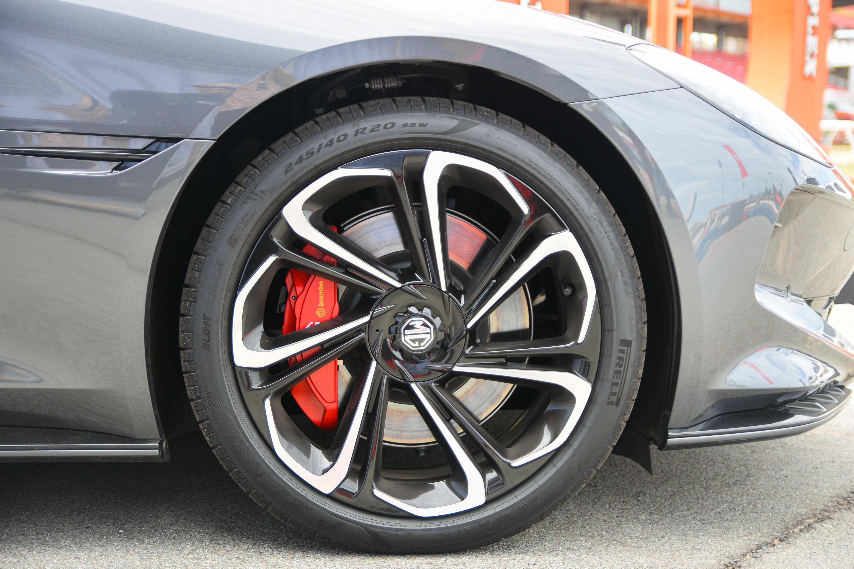 sieu xe dien MG Cyberster anh 3