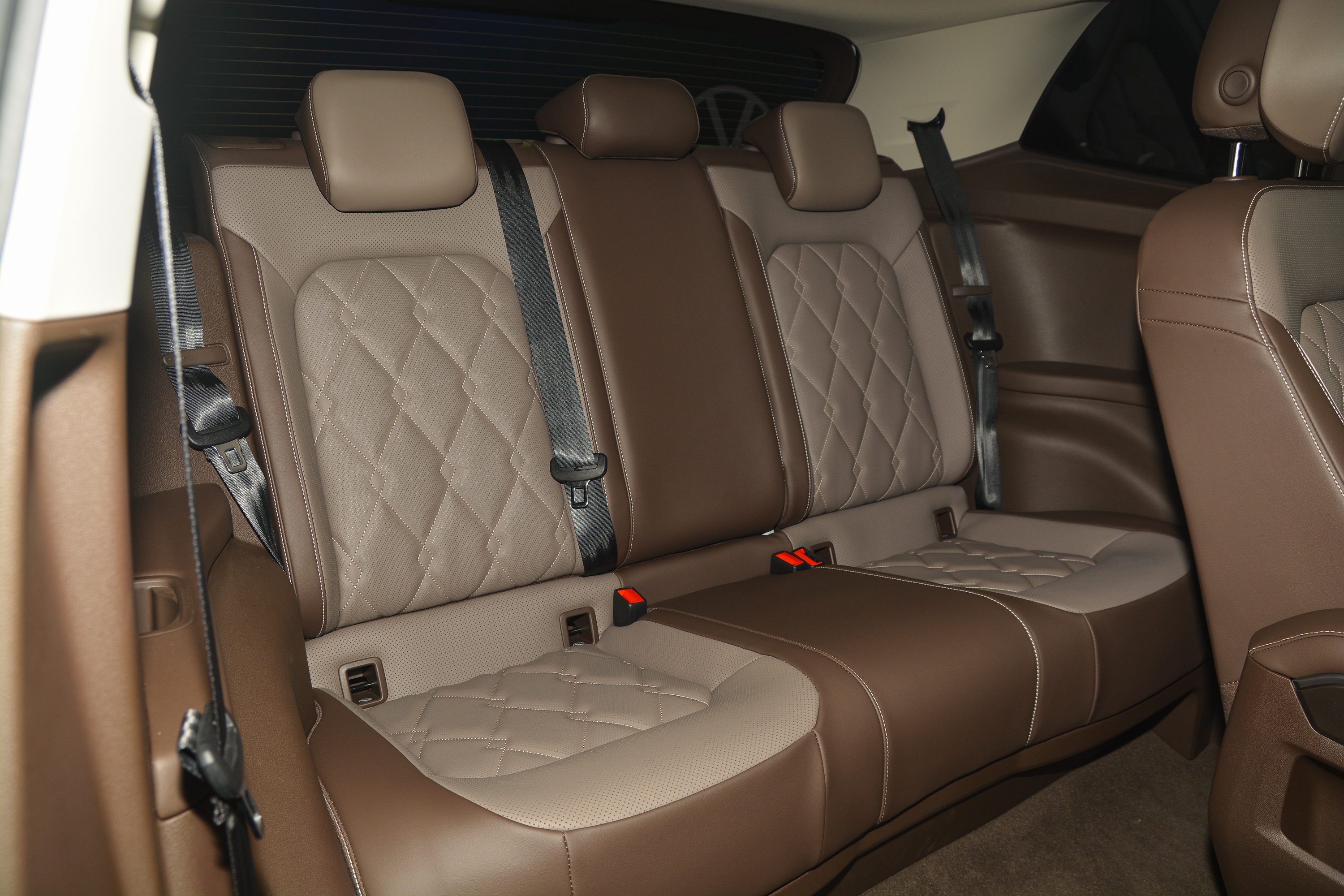 Volkswagen Viloran ban dat nhat anh 7