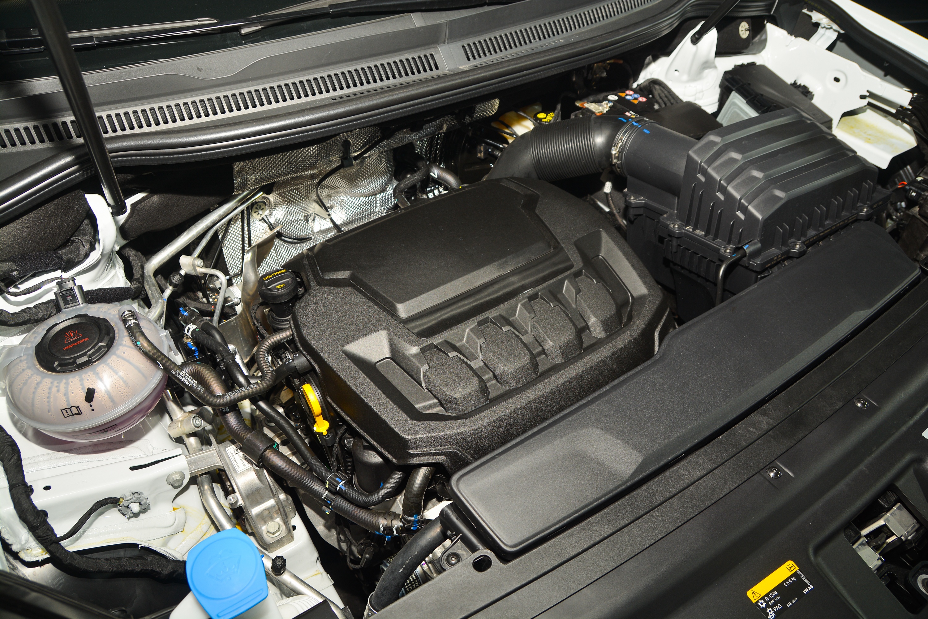 Volkswagen Viloran ban dat nhat anh 13