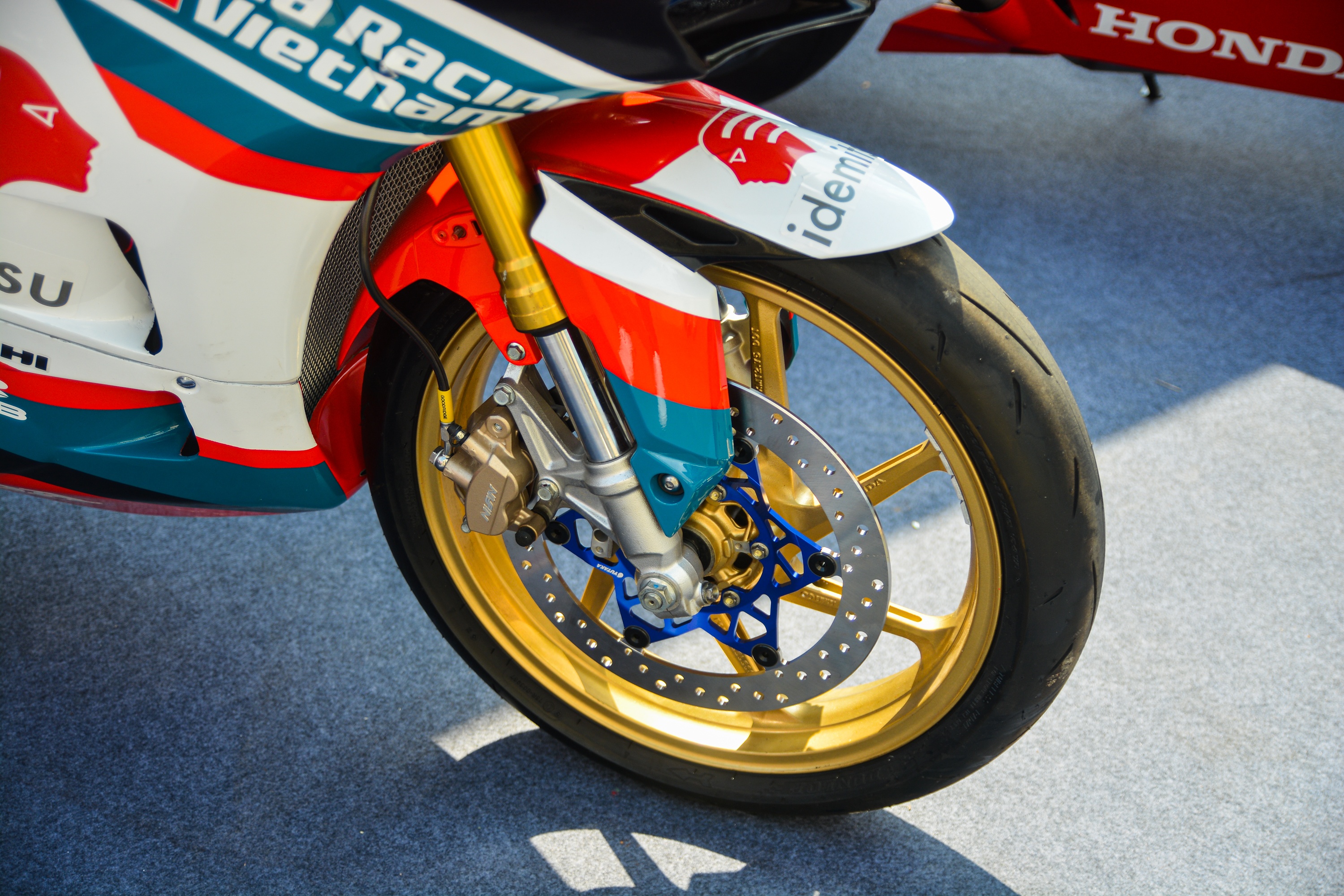 Xe dua Honda CBR250RR anh 3