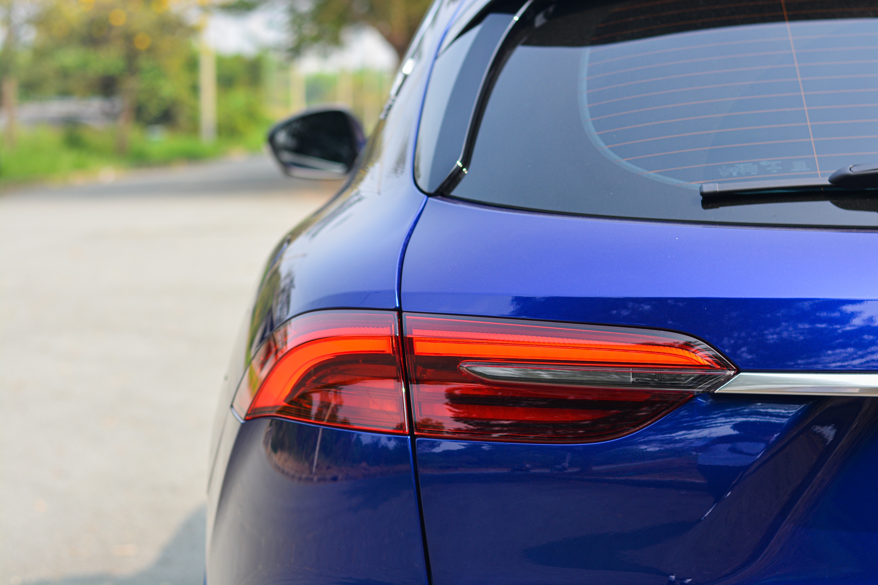 Can canh Maserati Grecale GT anh 7