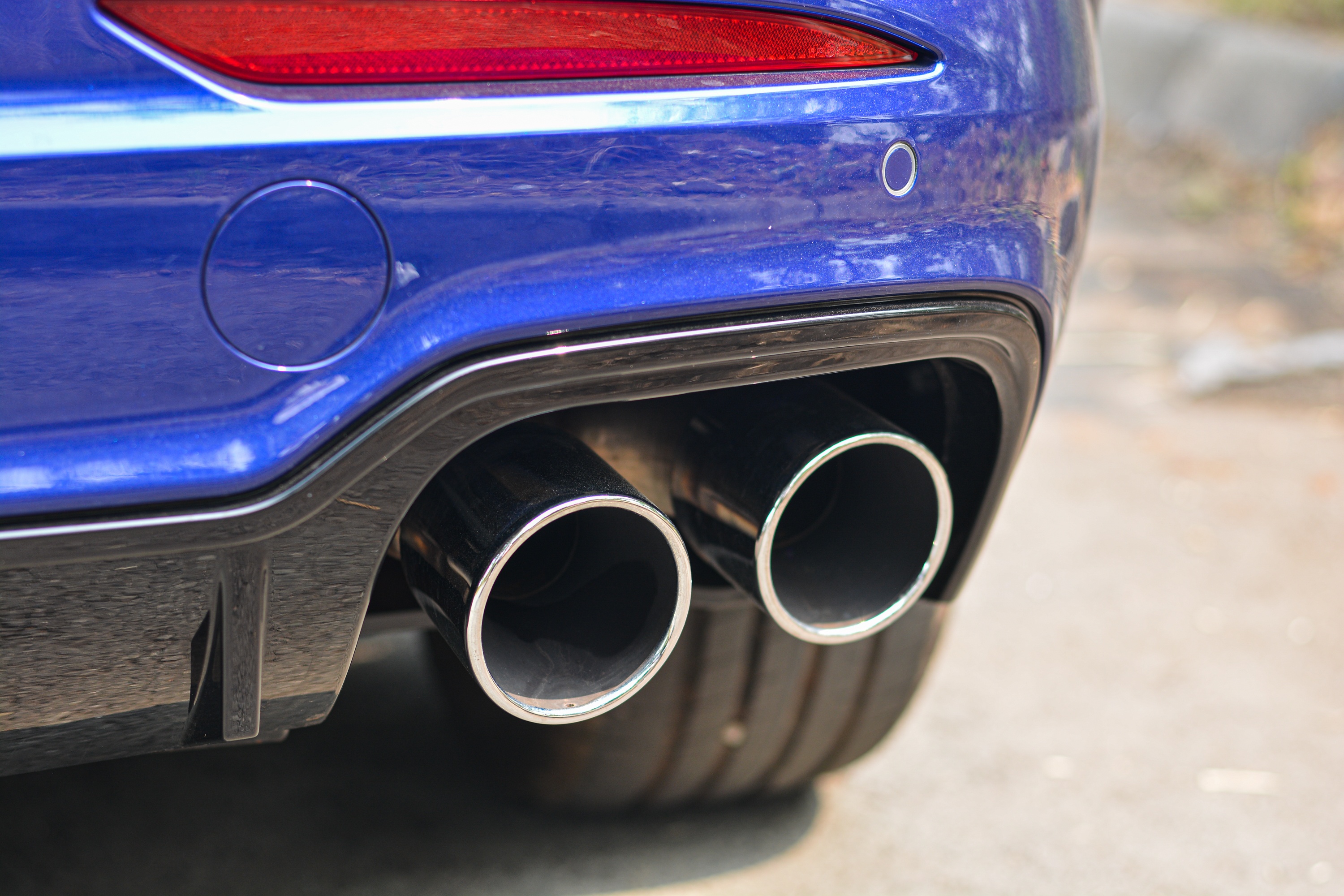 Can canh Maserati Grecale GT anh 8